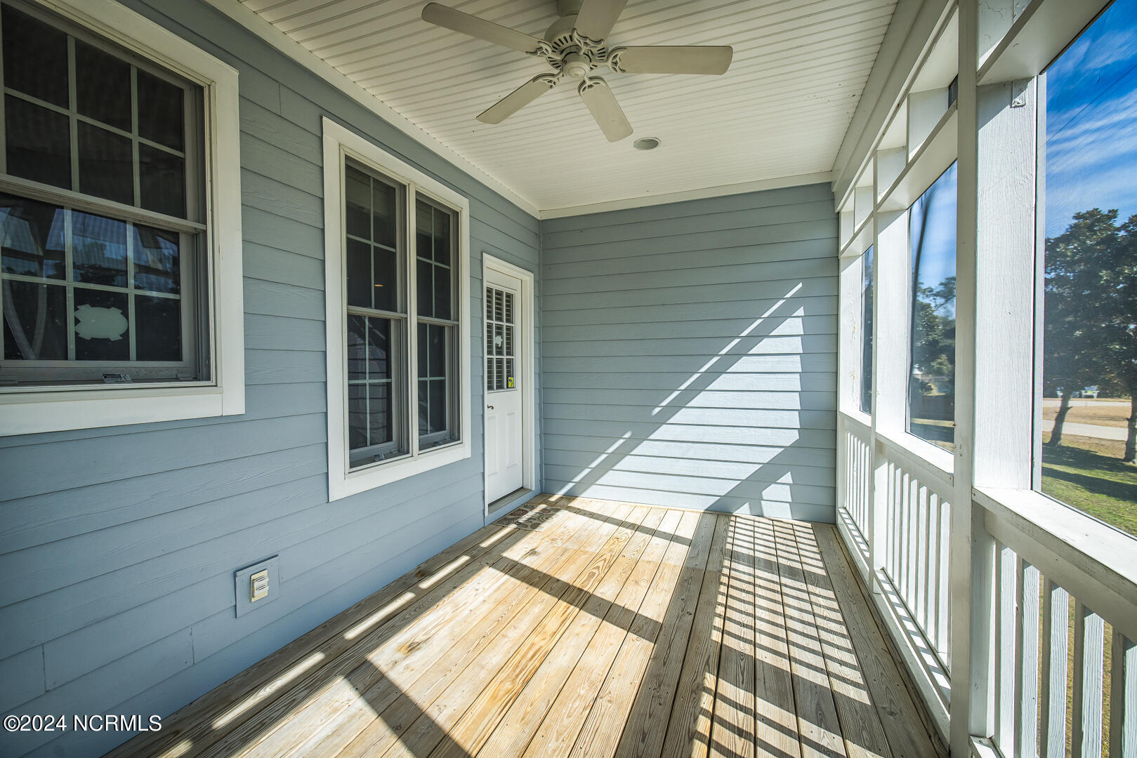 7807 Beachcomber Court