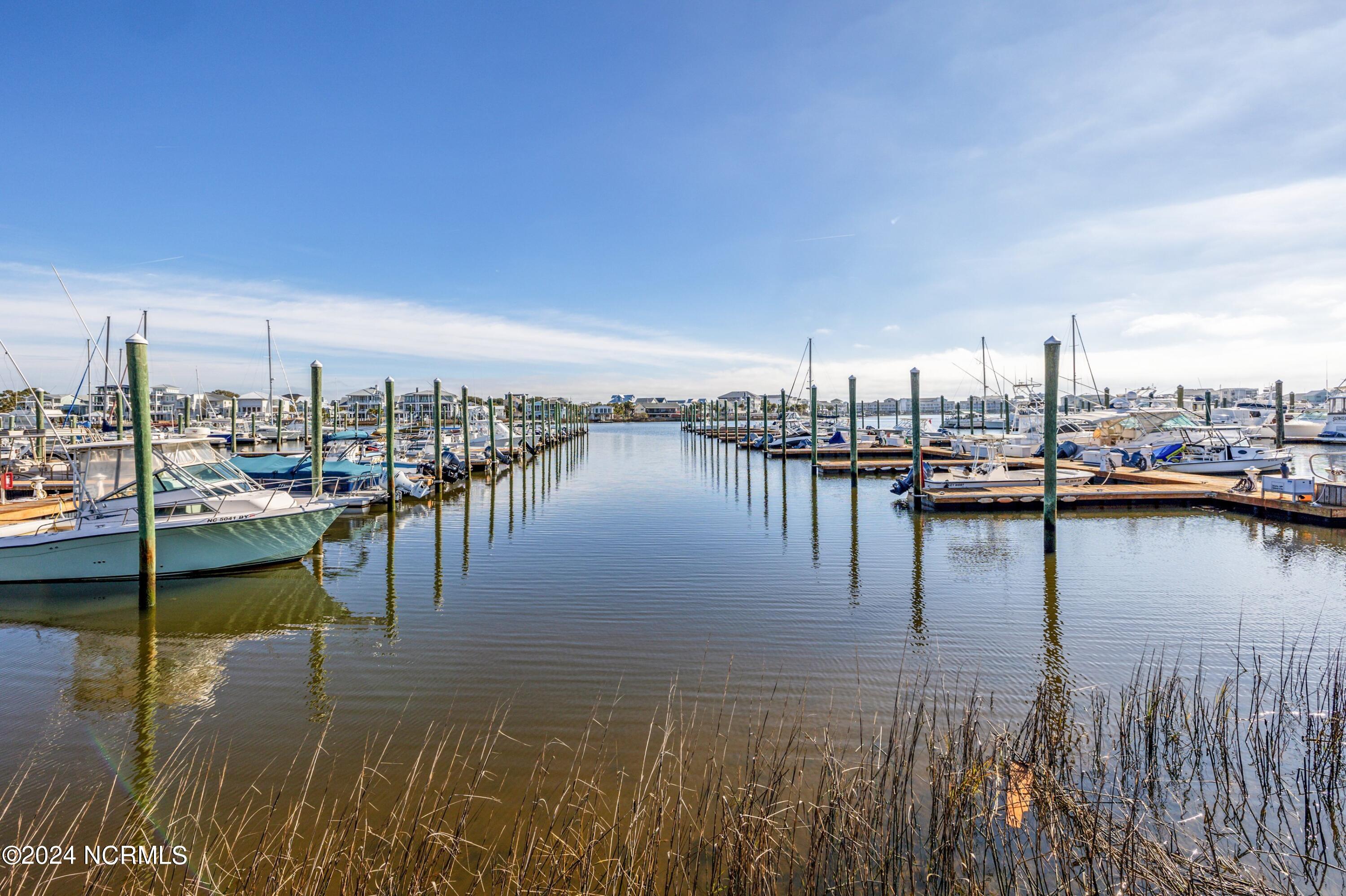 1528 Island Marina Drive