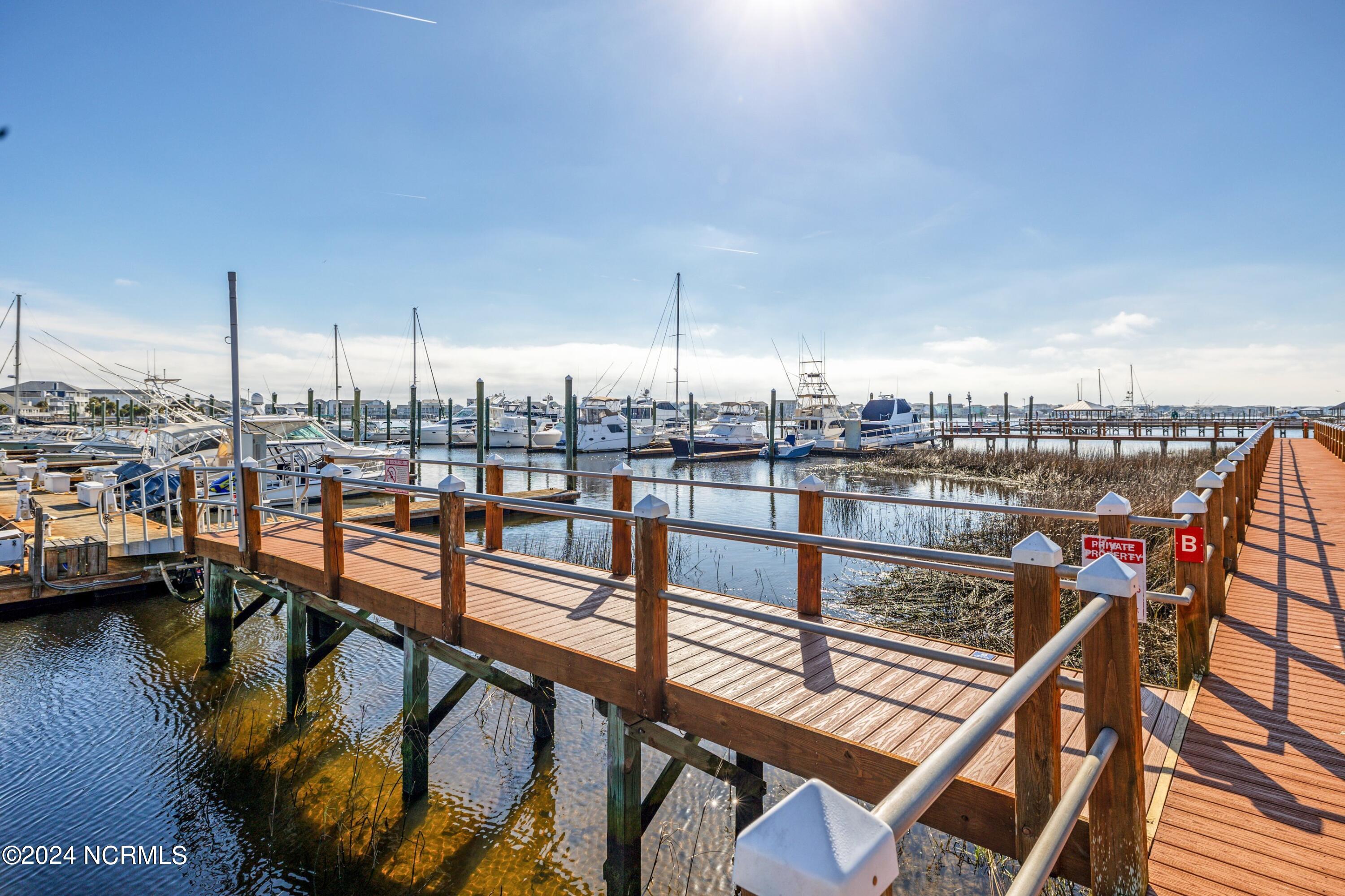 1528 Island Marina Drive