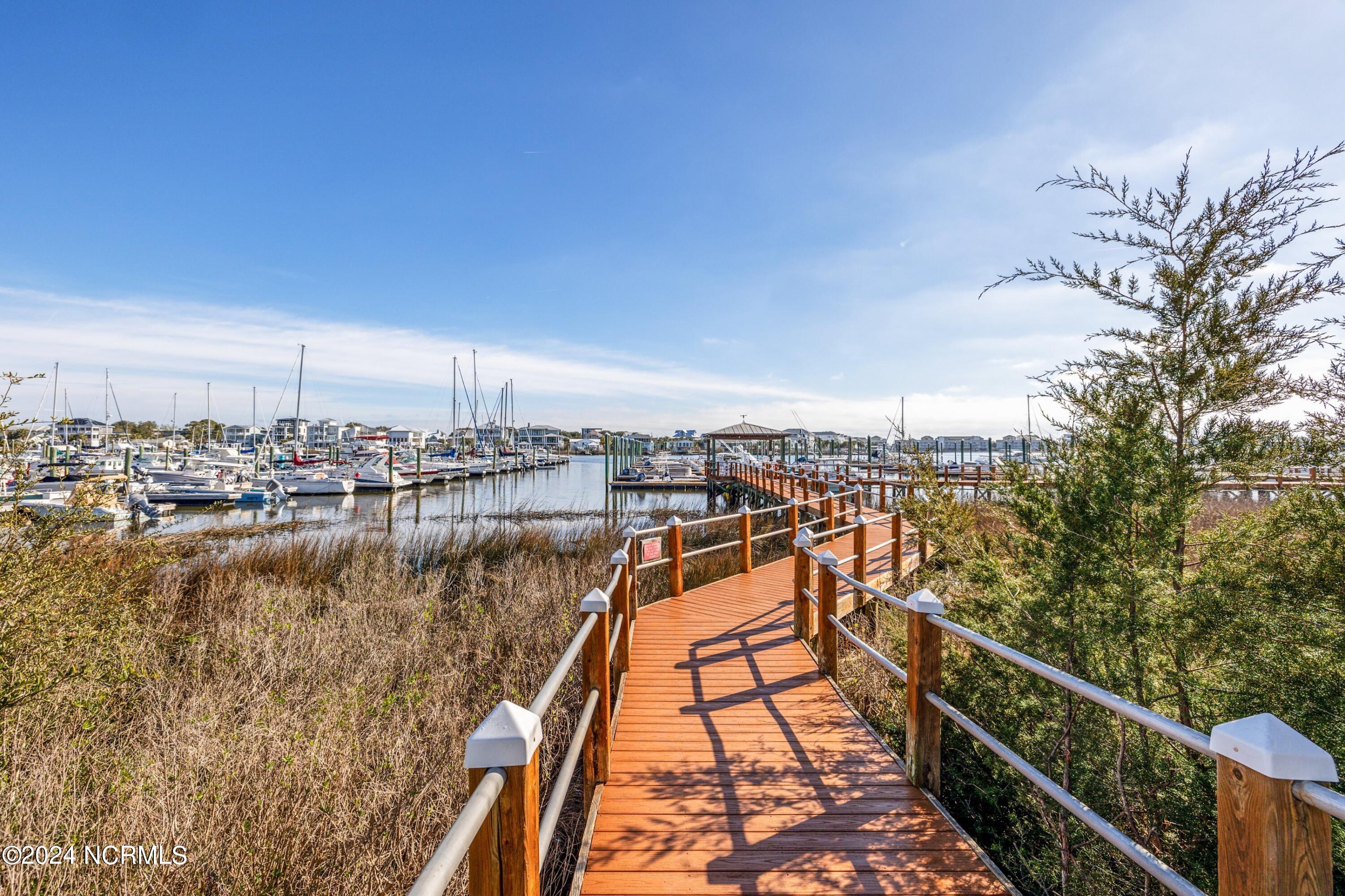 1528 Island Marina Drive