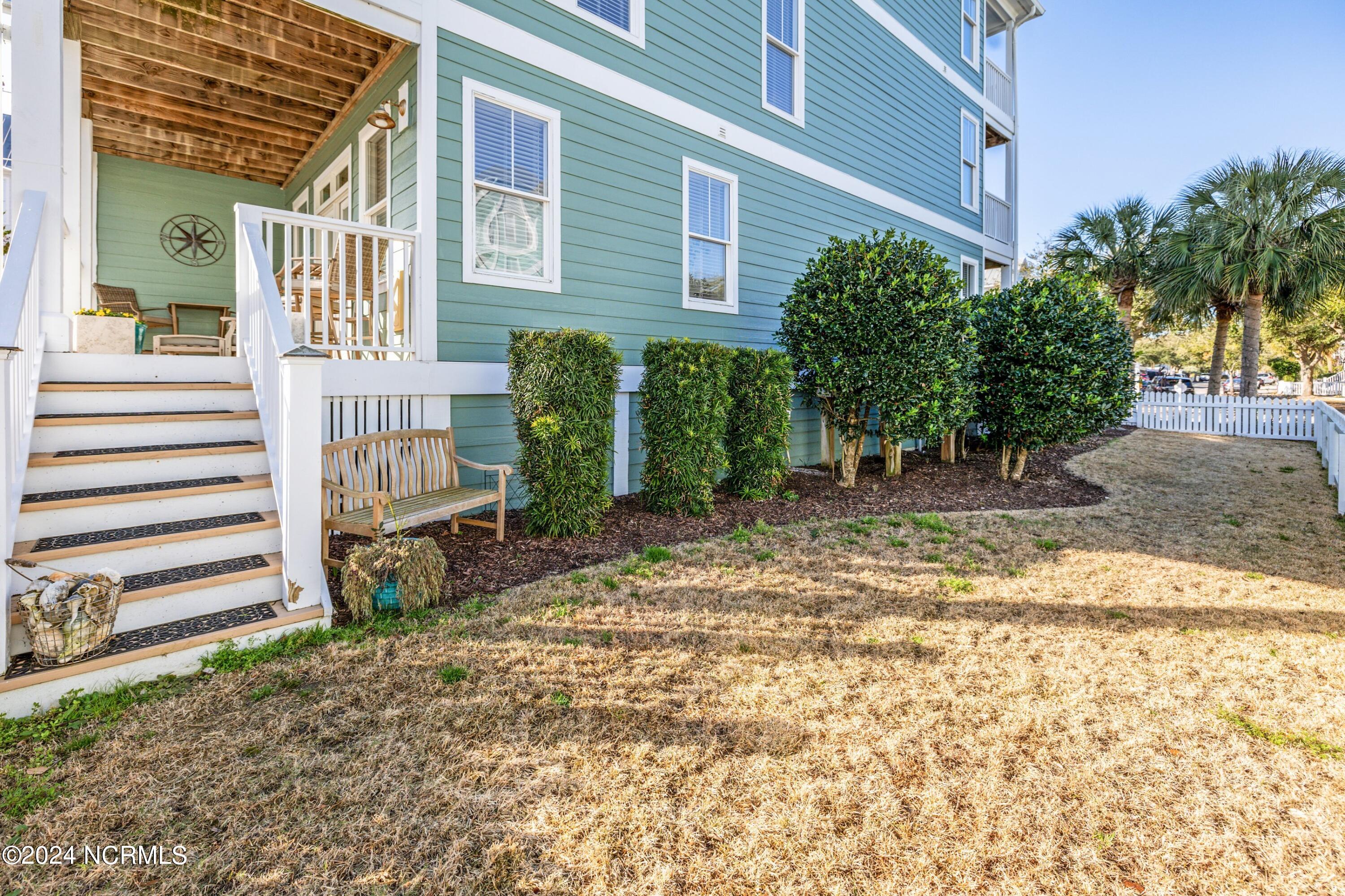 1528 Island Marina Drive