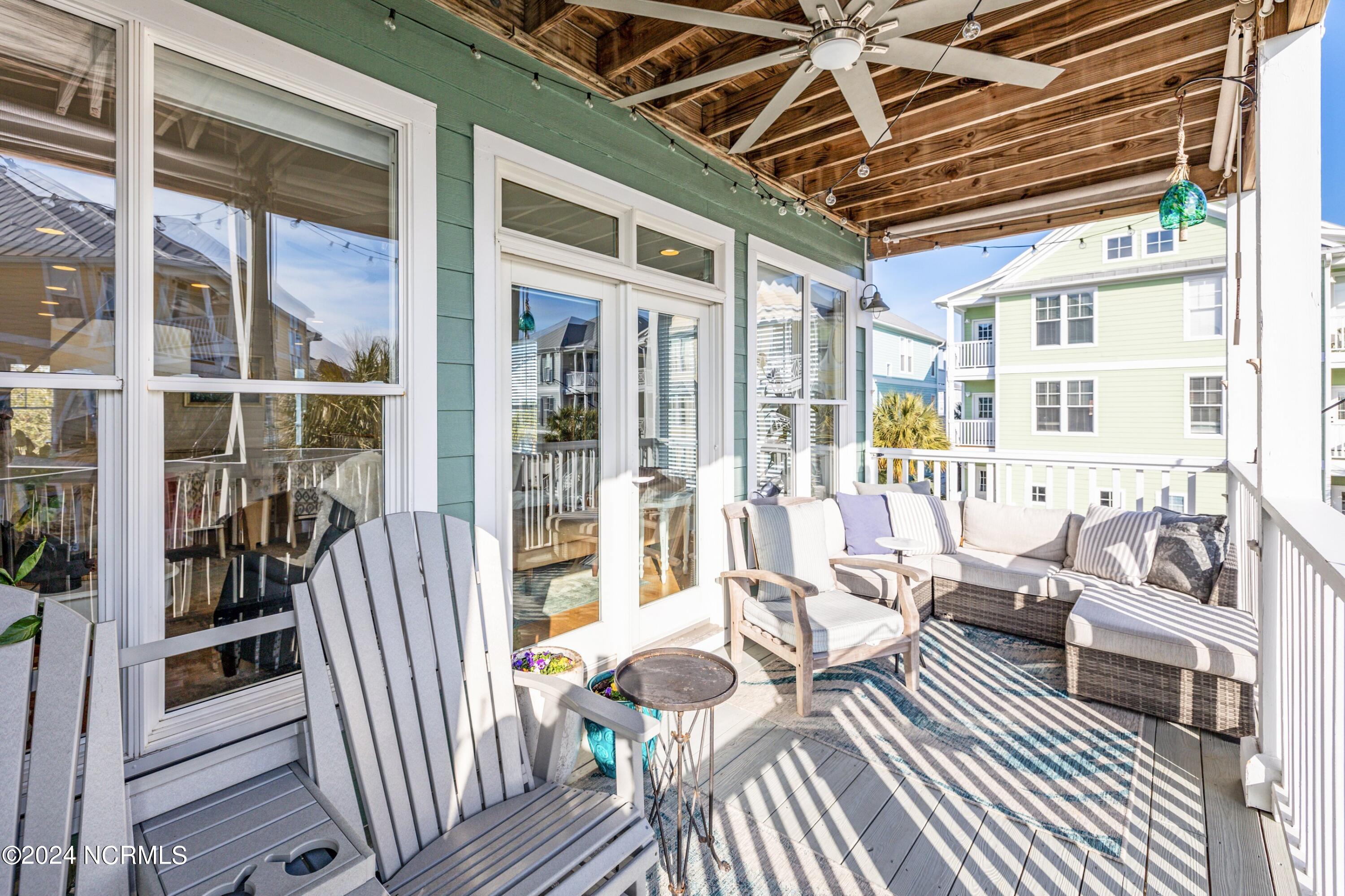 1528 Island Marina Drive