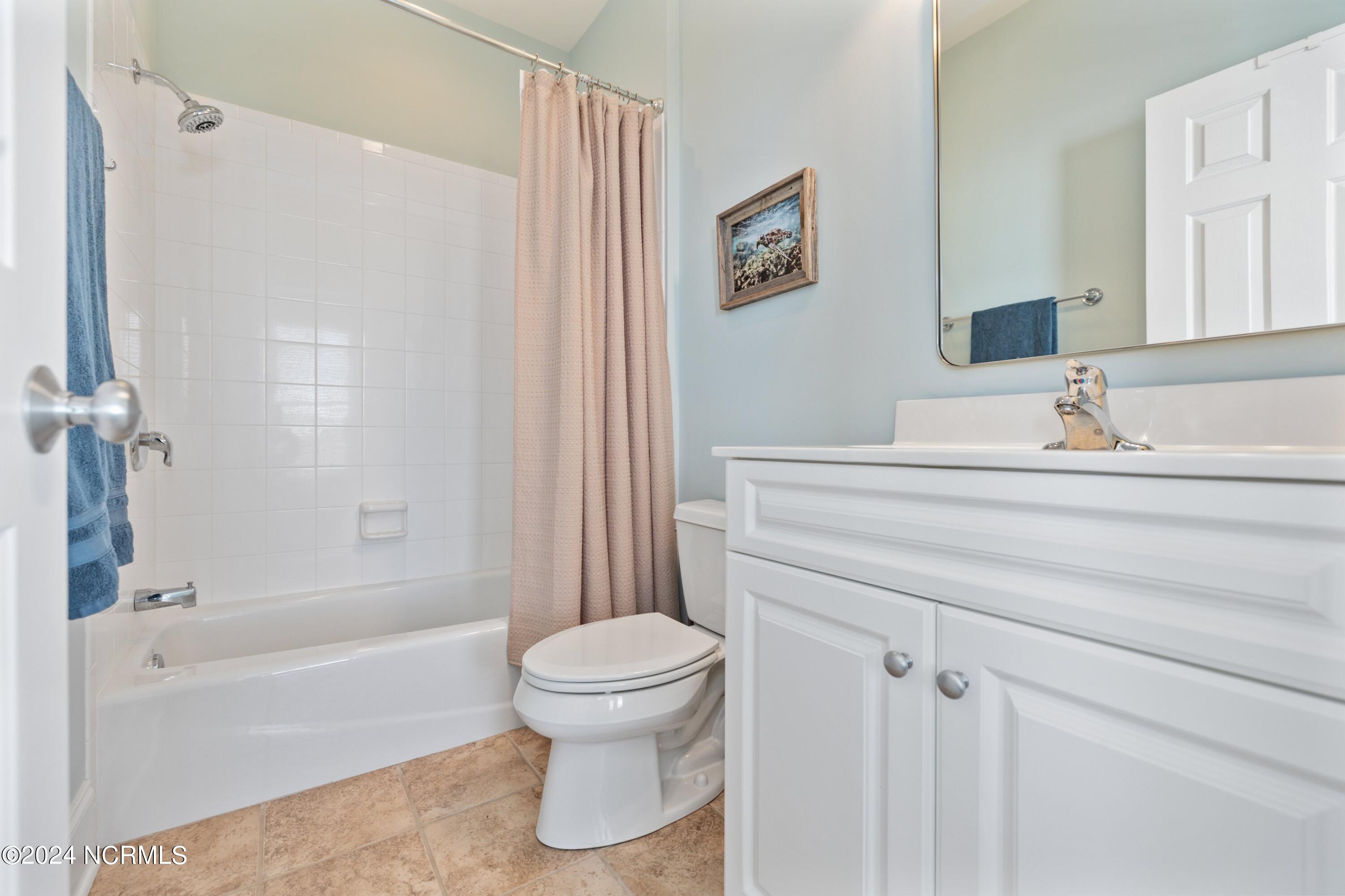 1528 Island Marina Drive