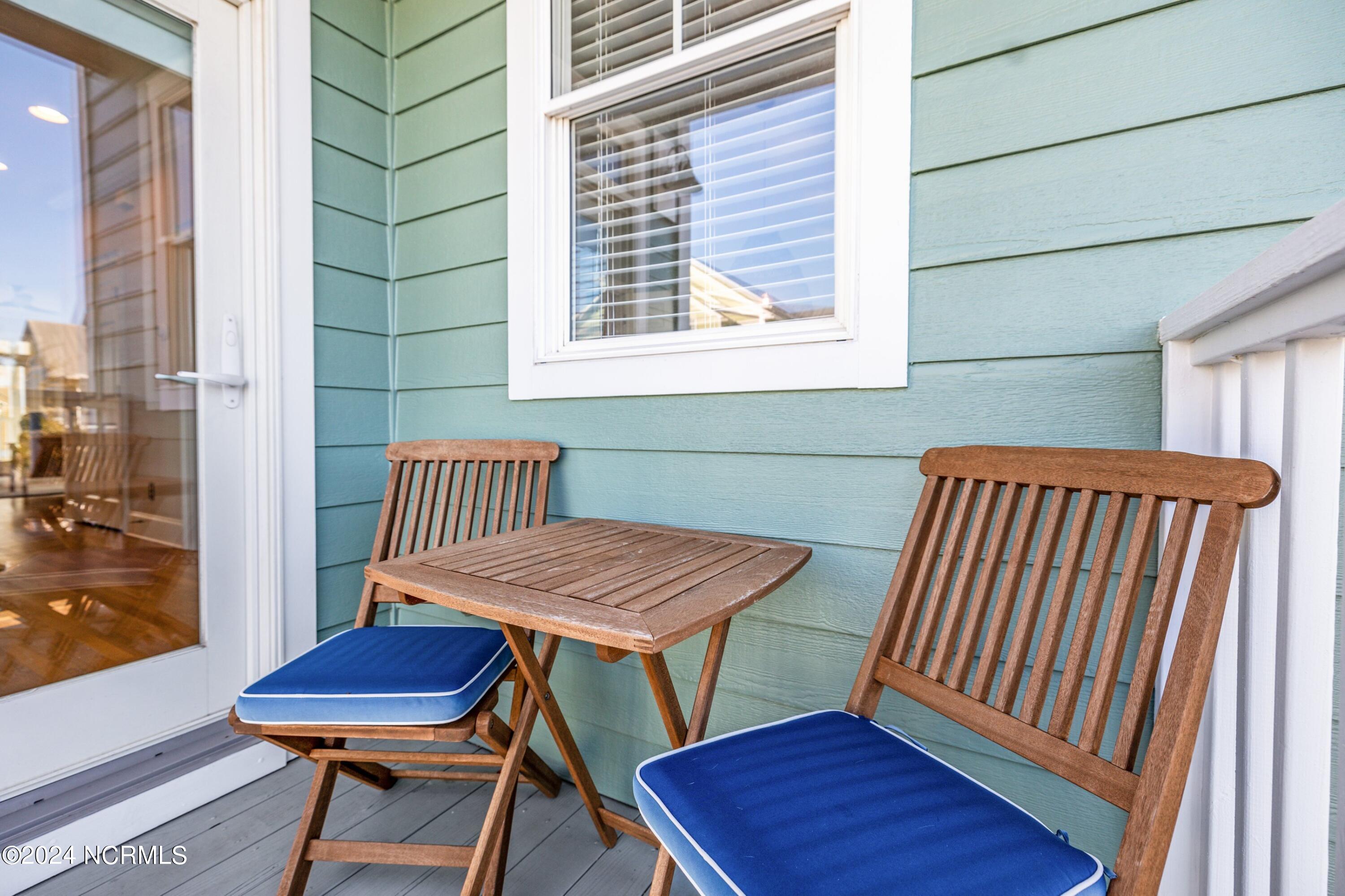 1528 Island Marina Drive