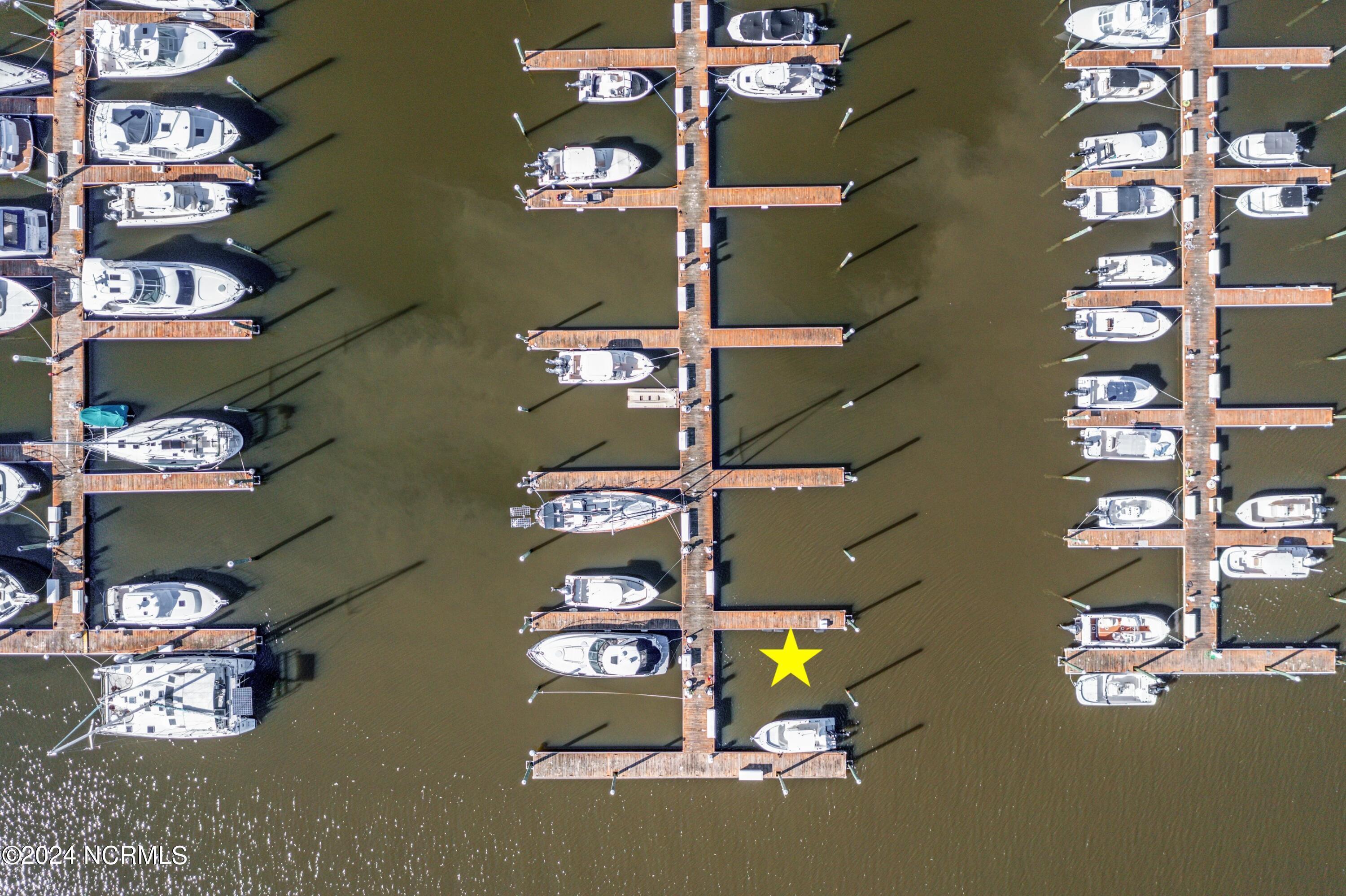 1528 Island Marina Drive