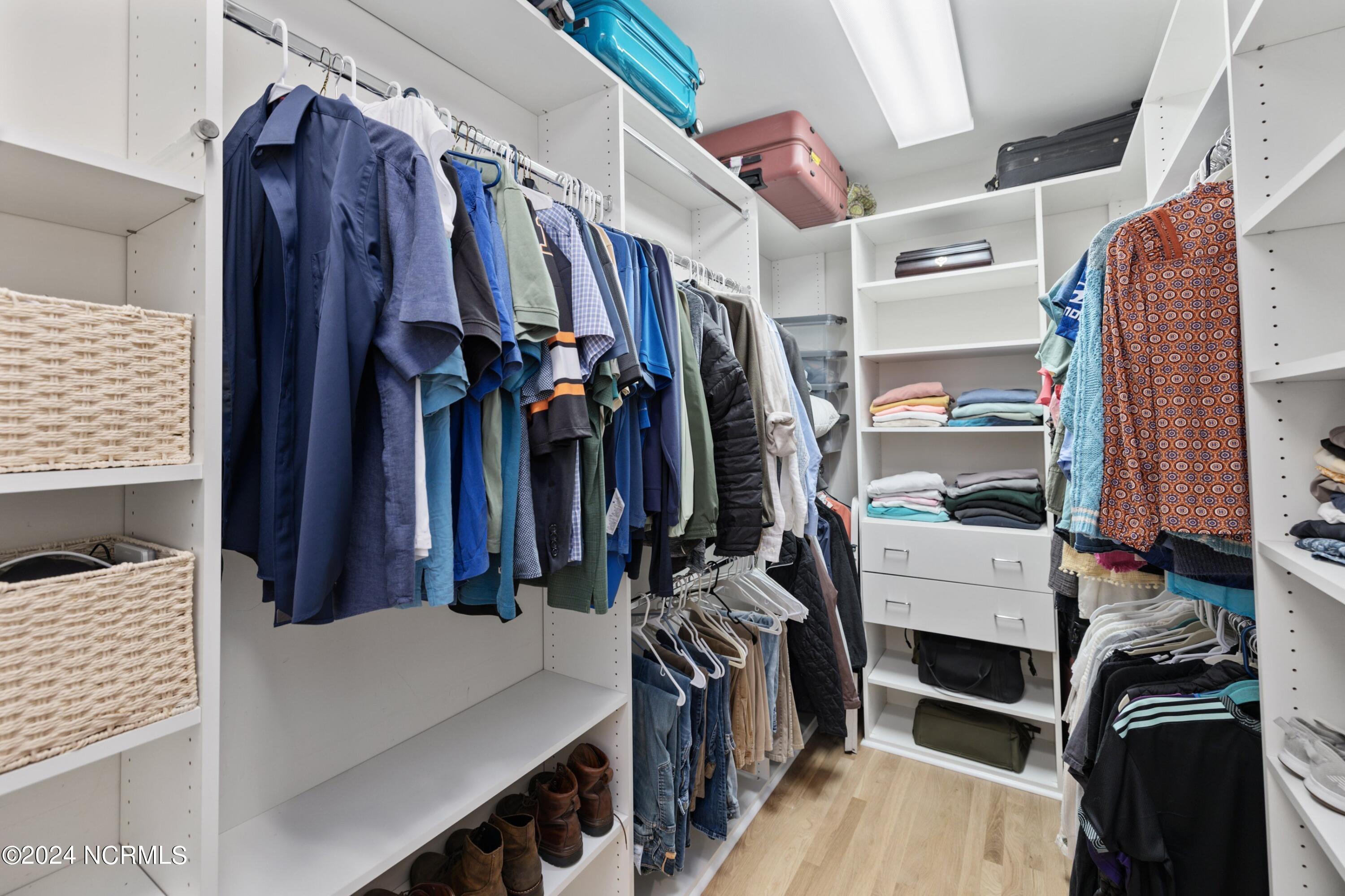 1528 Island Marina Drive