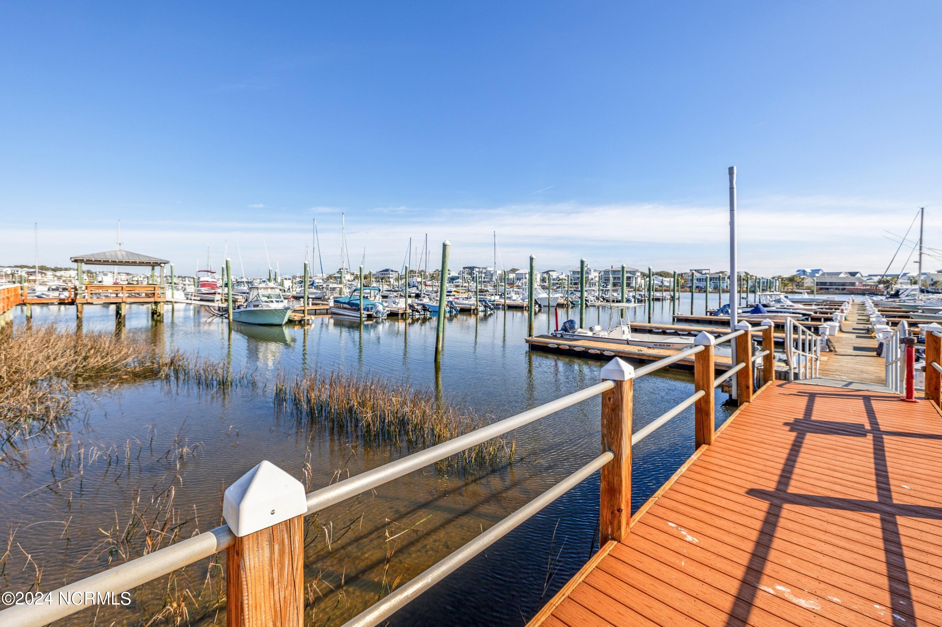 1528 Island Marina Drive