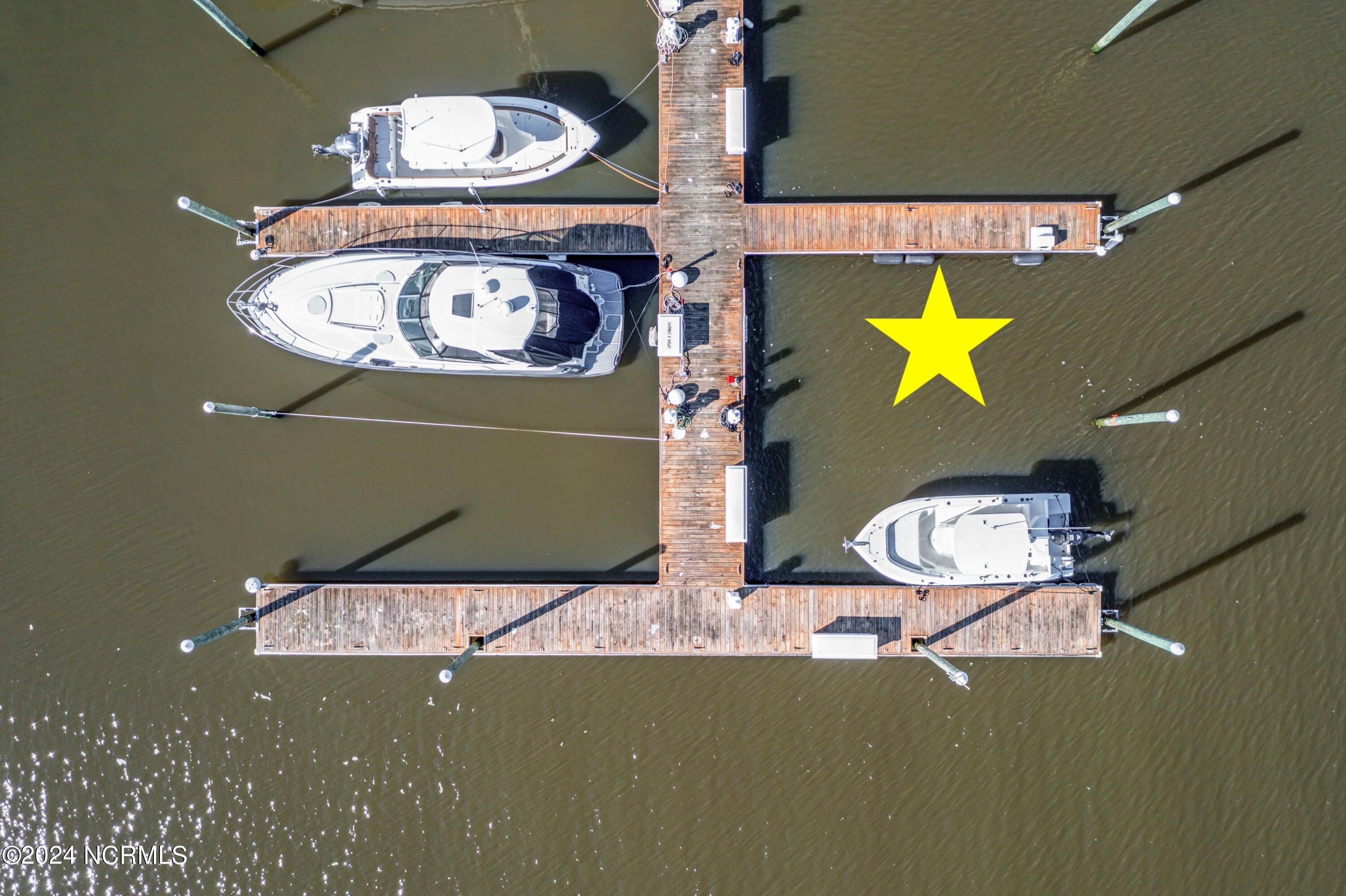 1528 Island Marina Drive