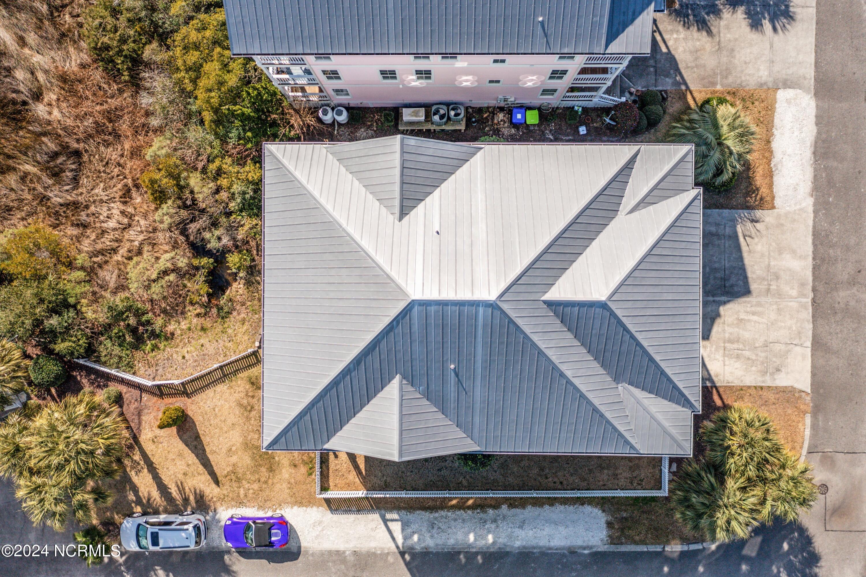 1528 Island Marina Drive