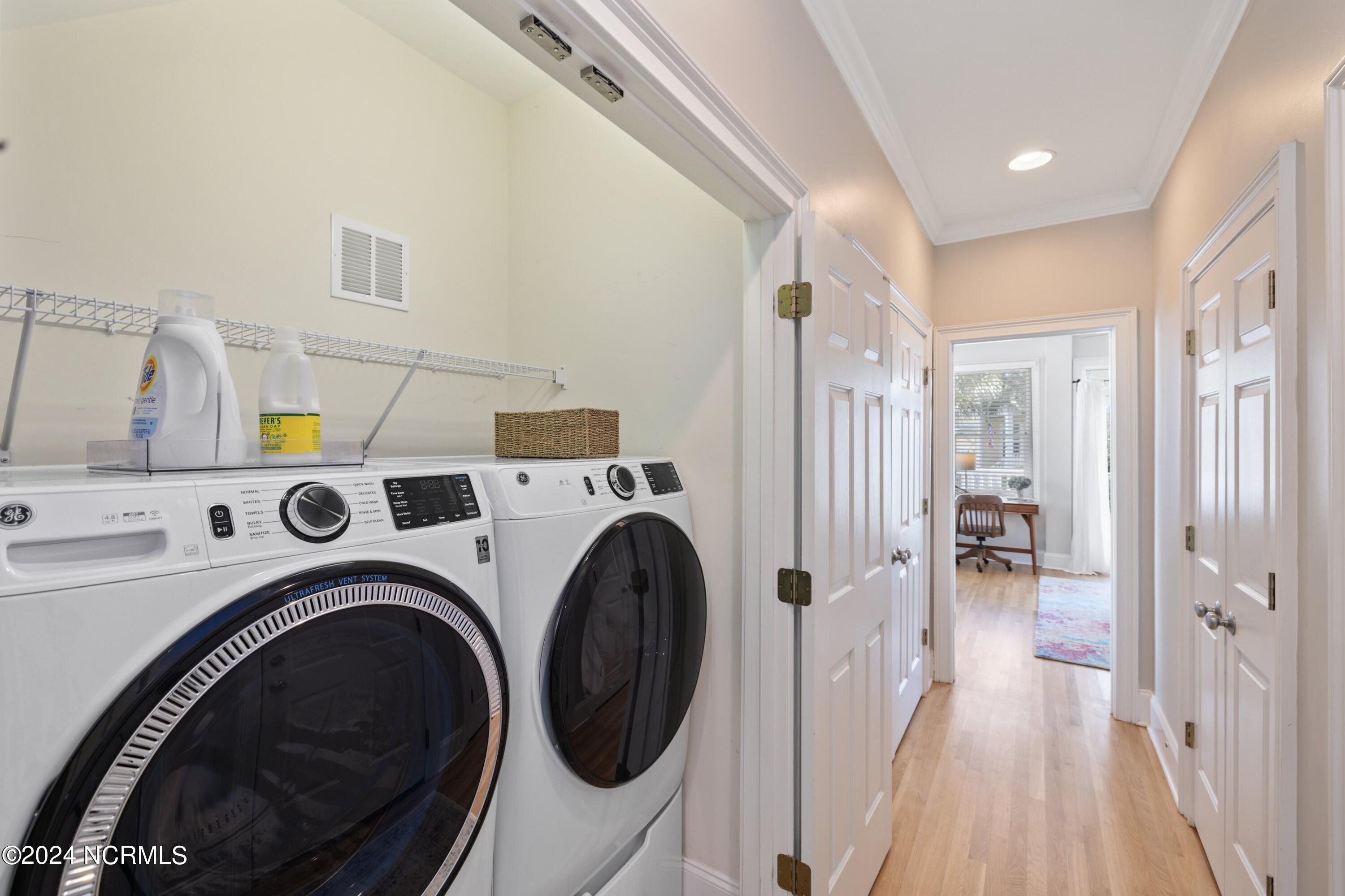 1528 Island Marina Drive