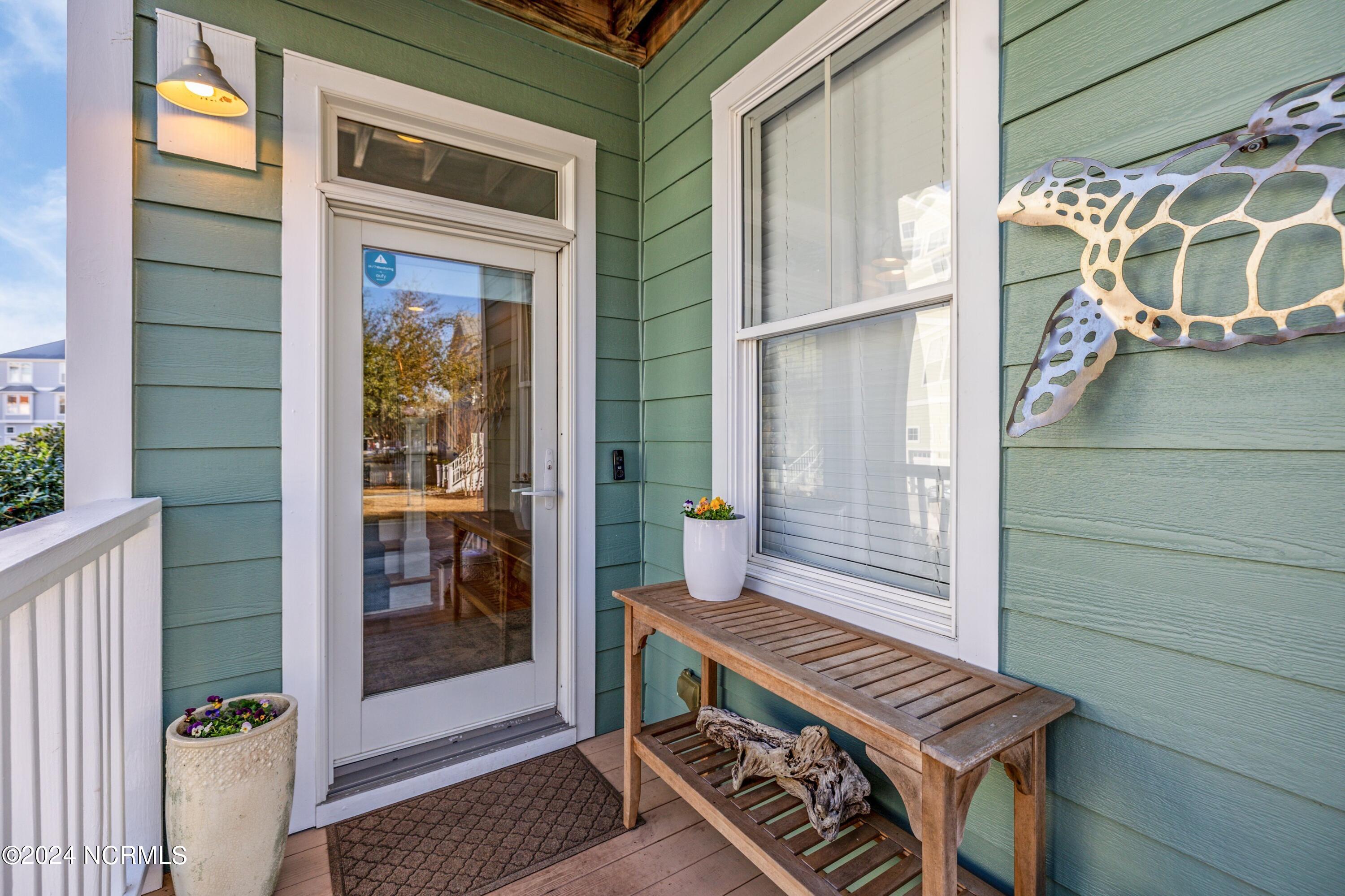 1528 Island Marina Drive