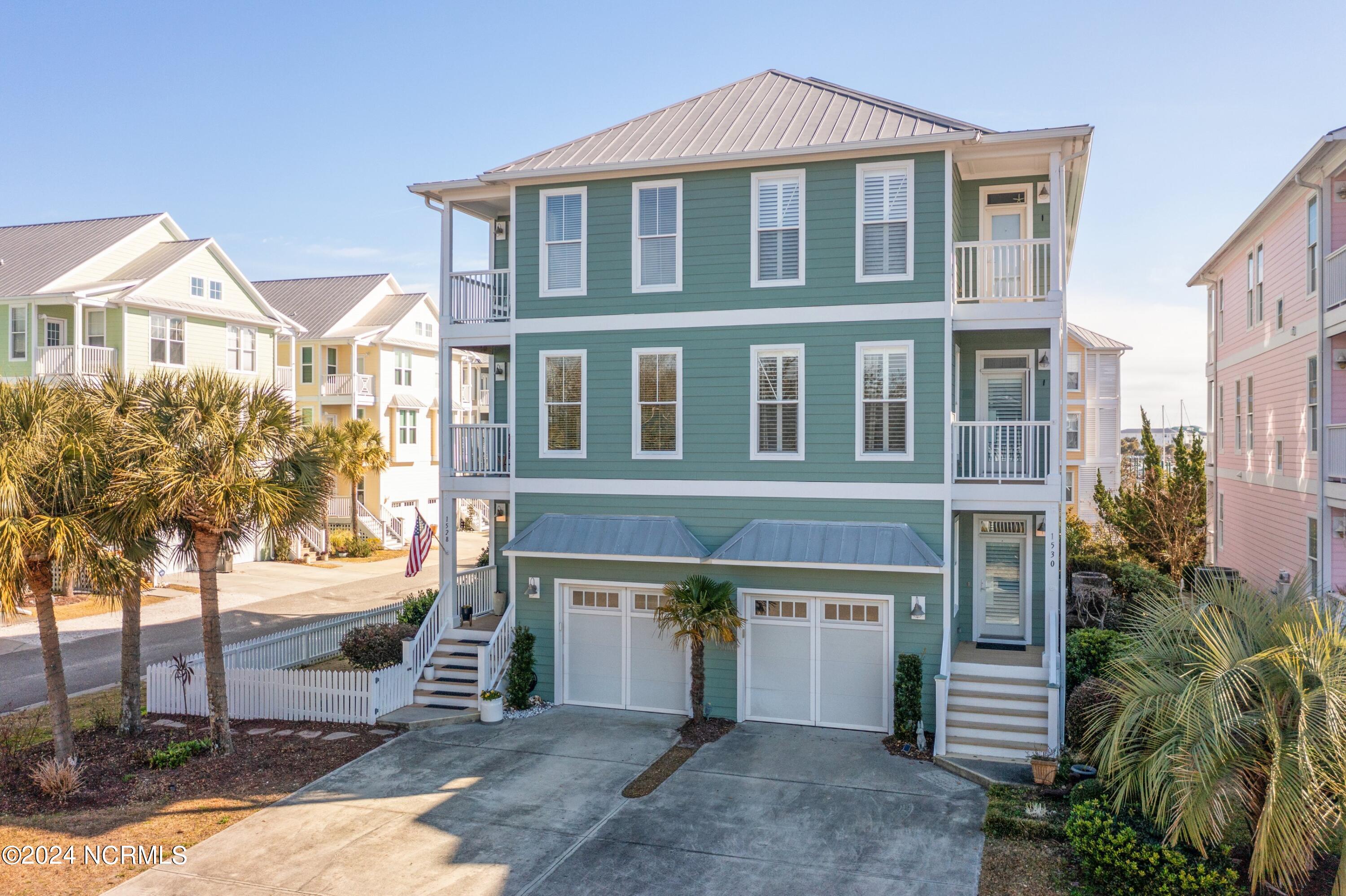 1528 Island Marina Drive