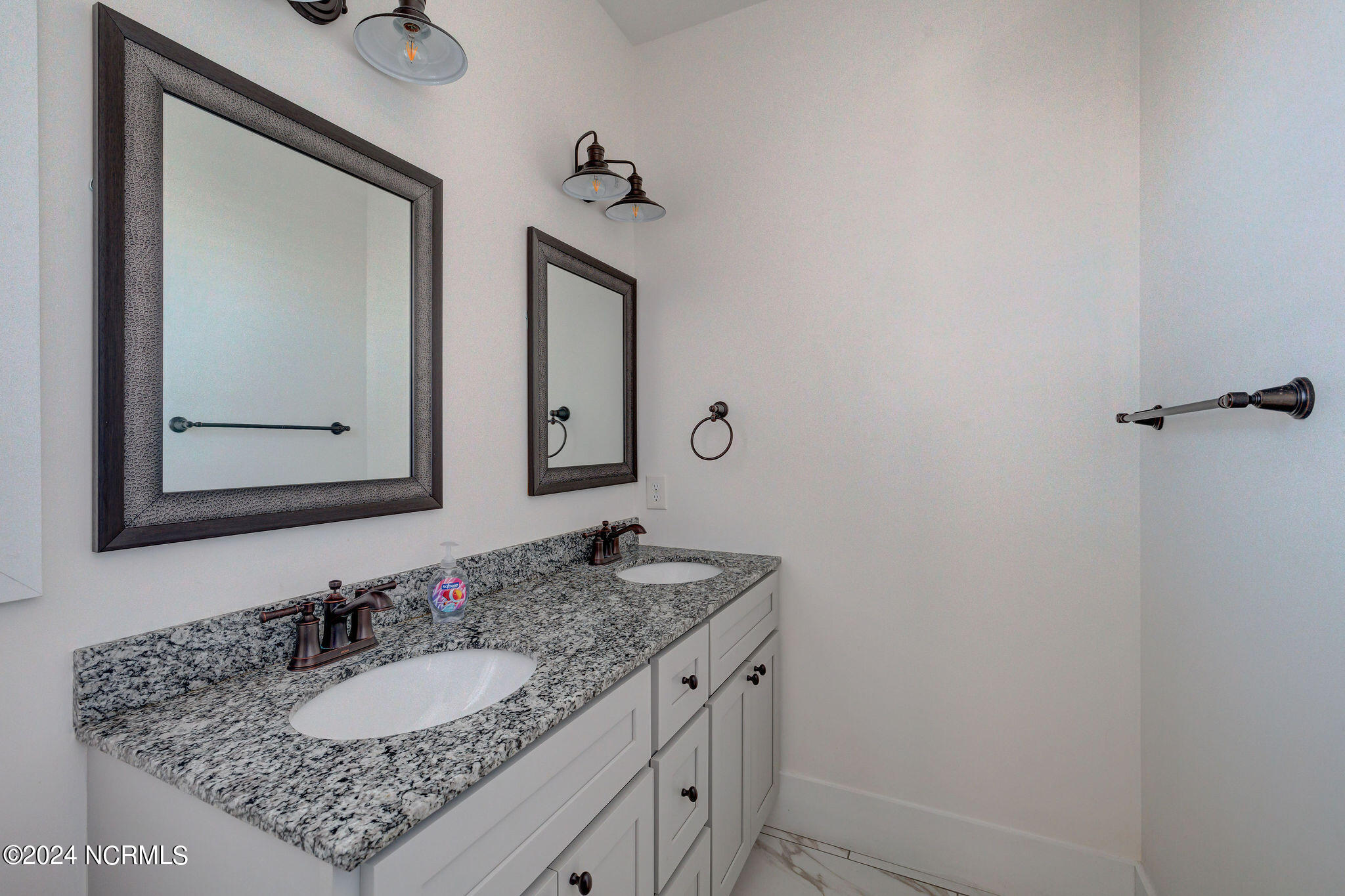 848 Fort Fisher Boulevard S, Unit D