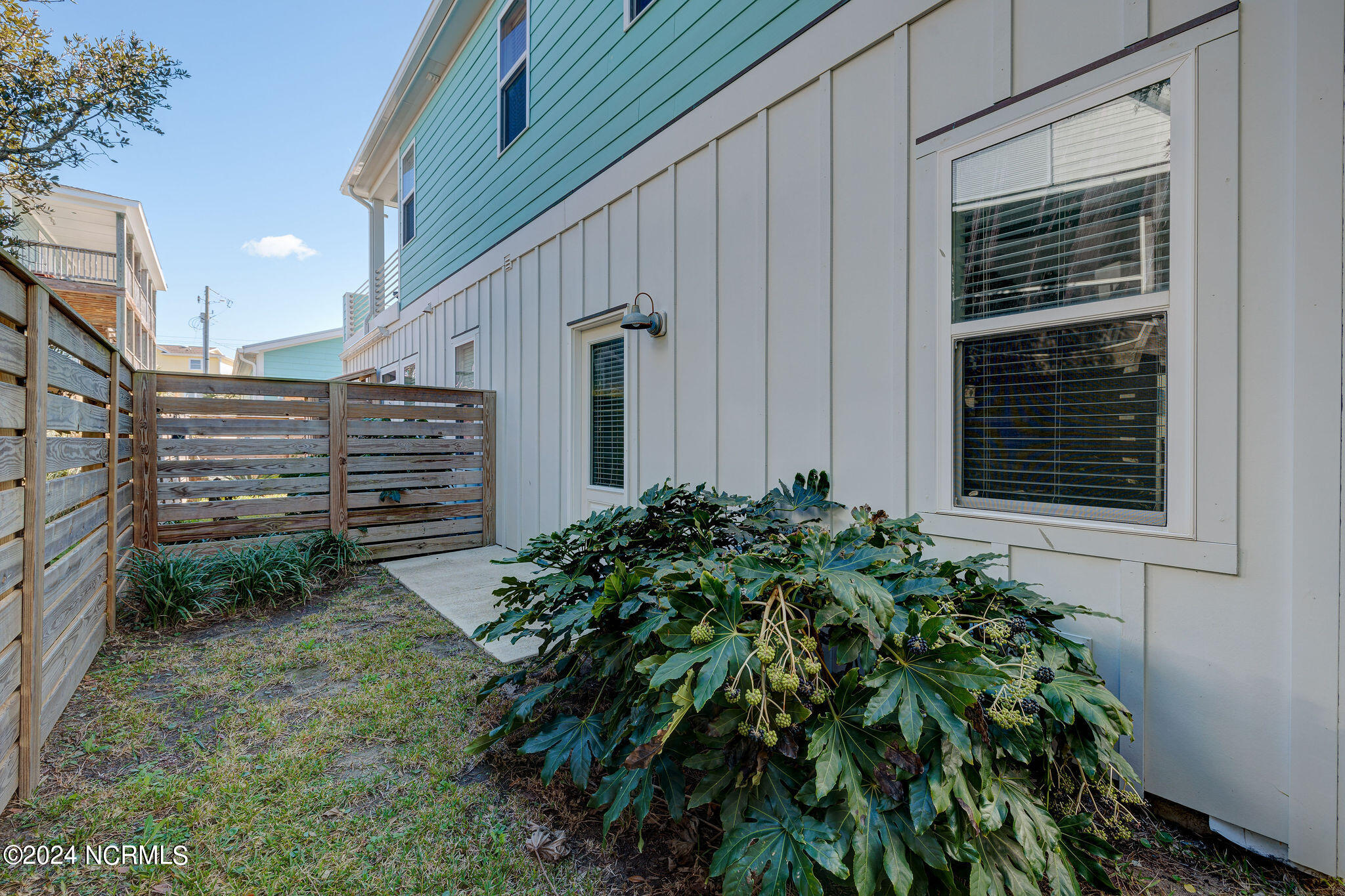 848 Fort Fisher Boulevard S, Unit D