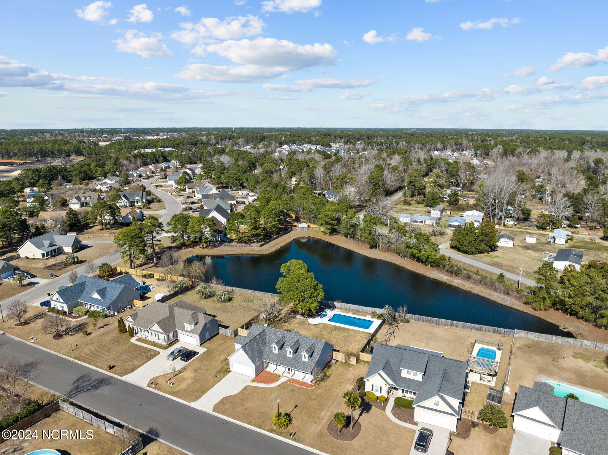 6113 Sentry Oaks Drive