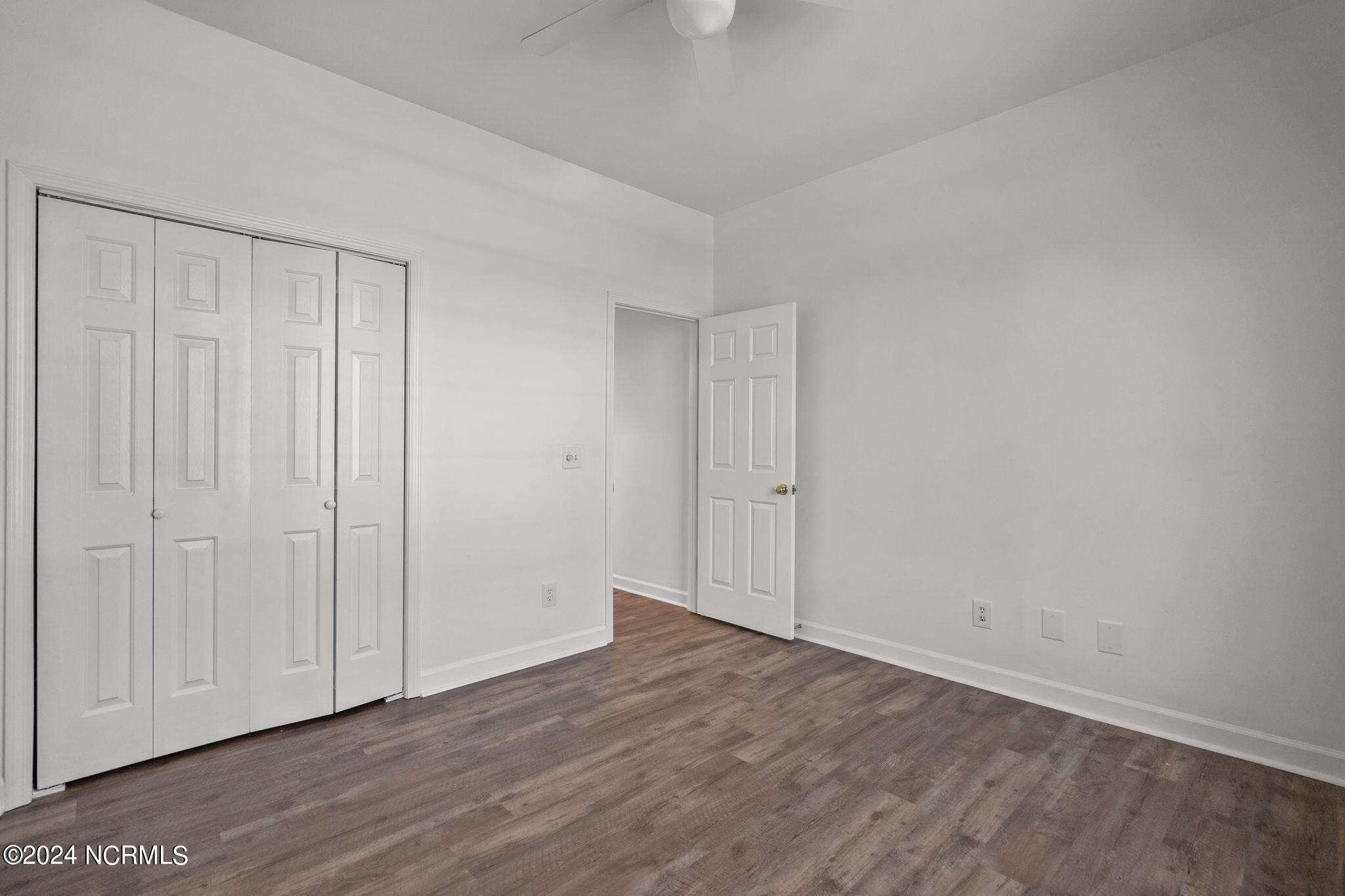 6113 Sentry Oaks Drive