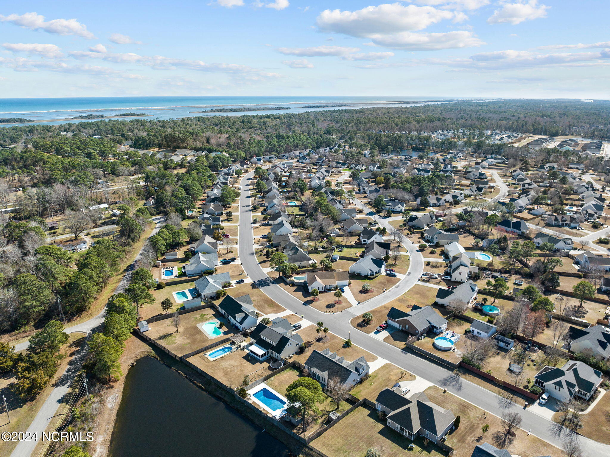 6113 Sentry Oaks Drive