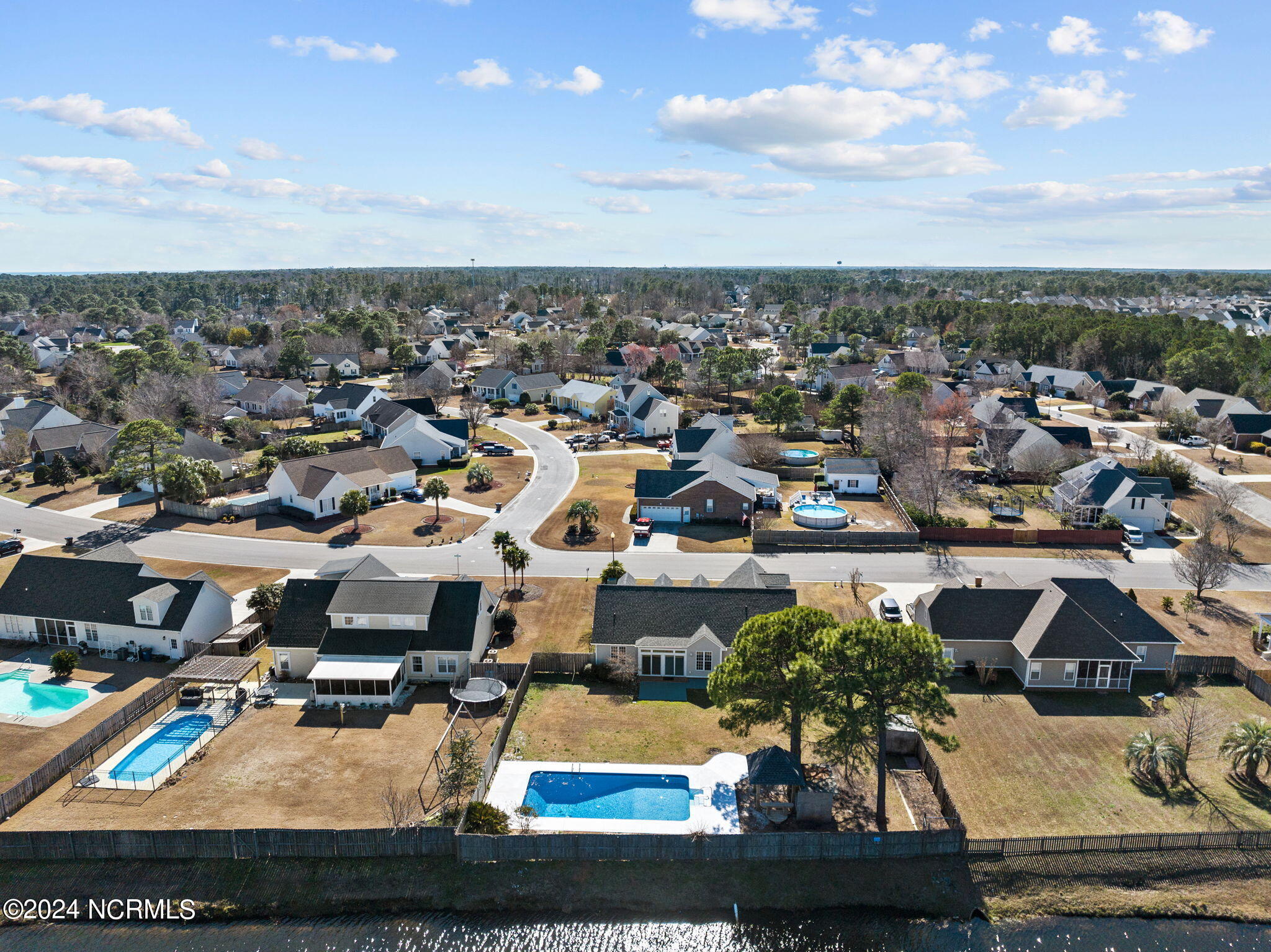 6113 Sentry Oaks Drive