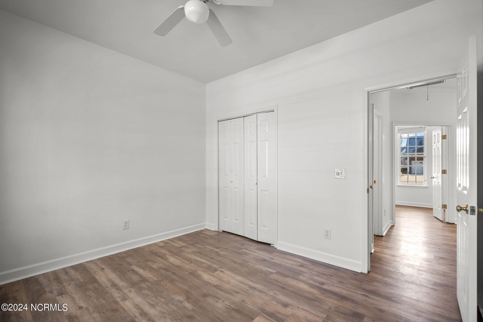 6113 Sentry Oaks Drive