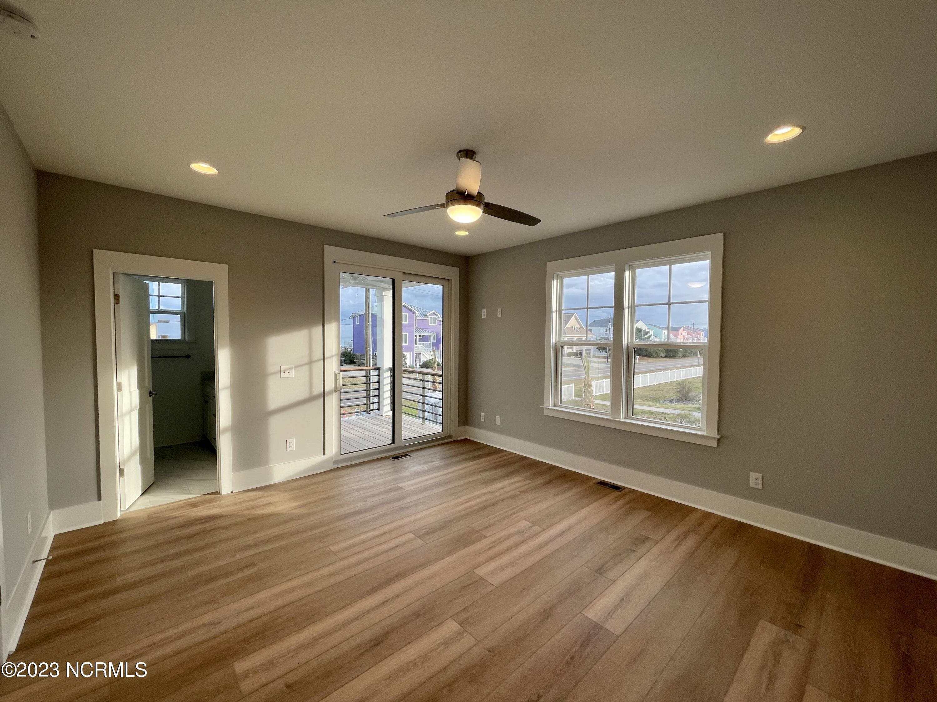 1038 Fort Fisher Boulevard S Unit B