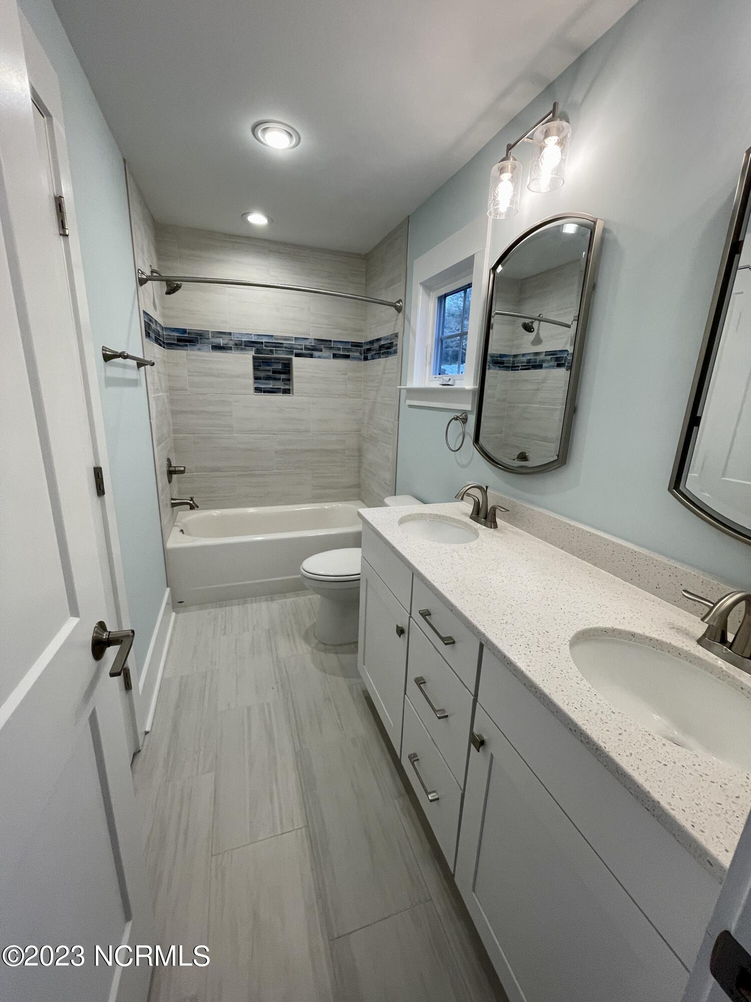 1038 Fort Fisher Boulevard S Unit B