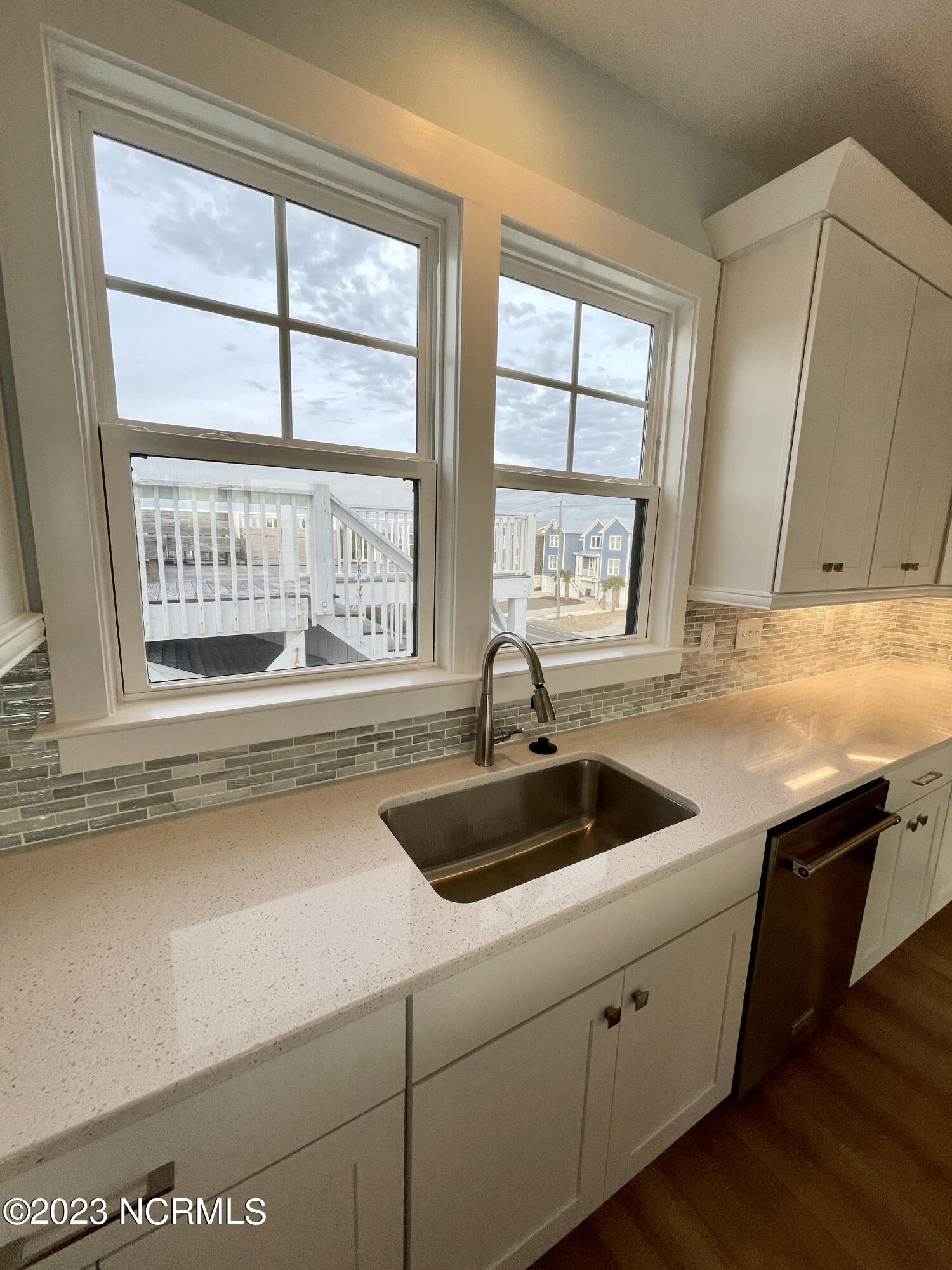 1038 Fort Fisher Boulevard S Unit B