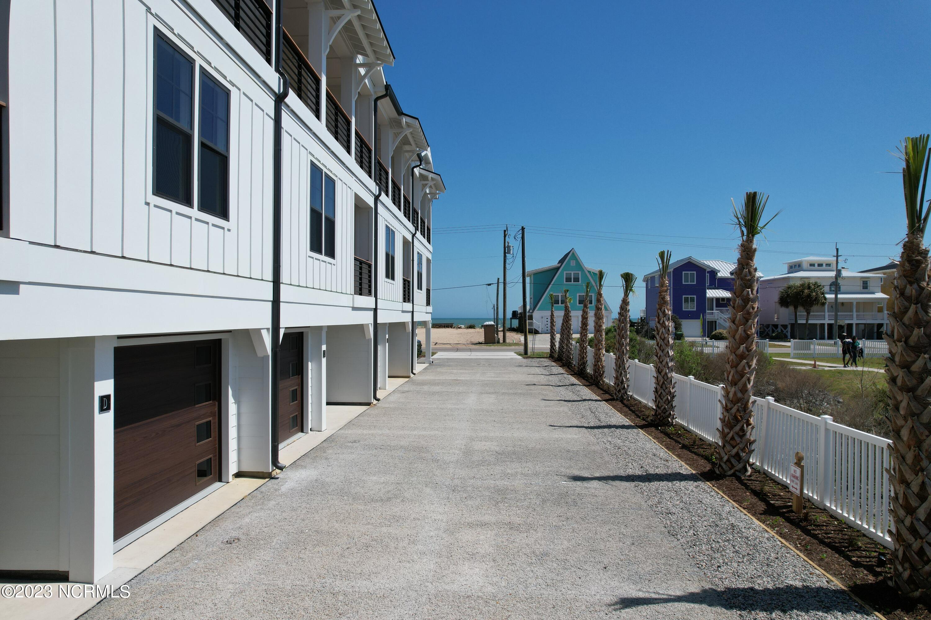 1038 Fort Fisher Boulevard S Unit B