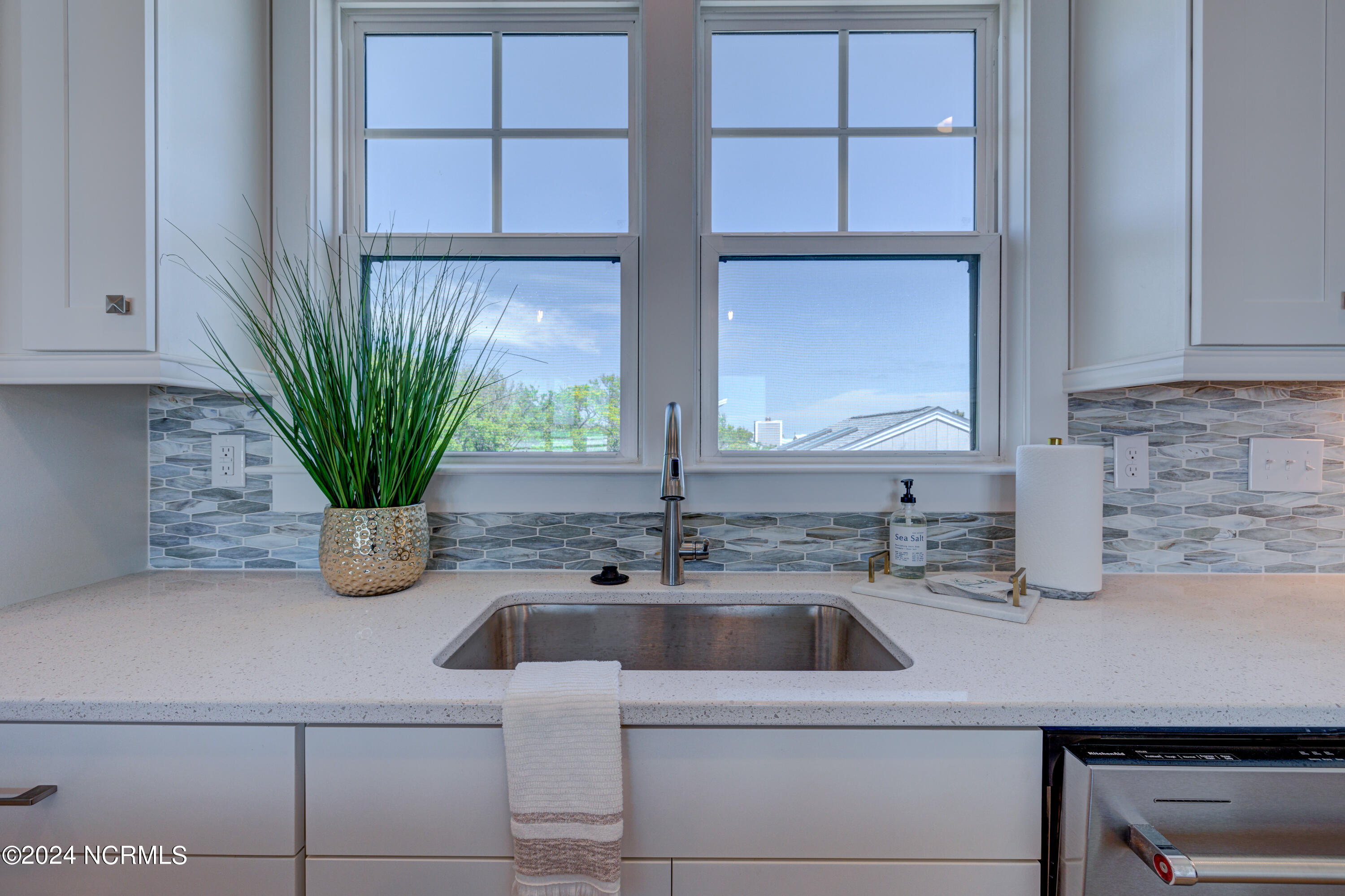 1038 Fort Fisher Boulevard S Unit B