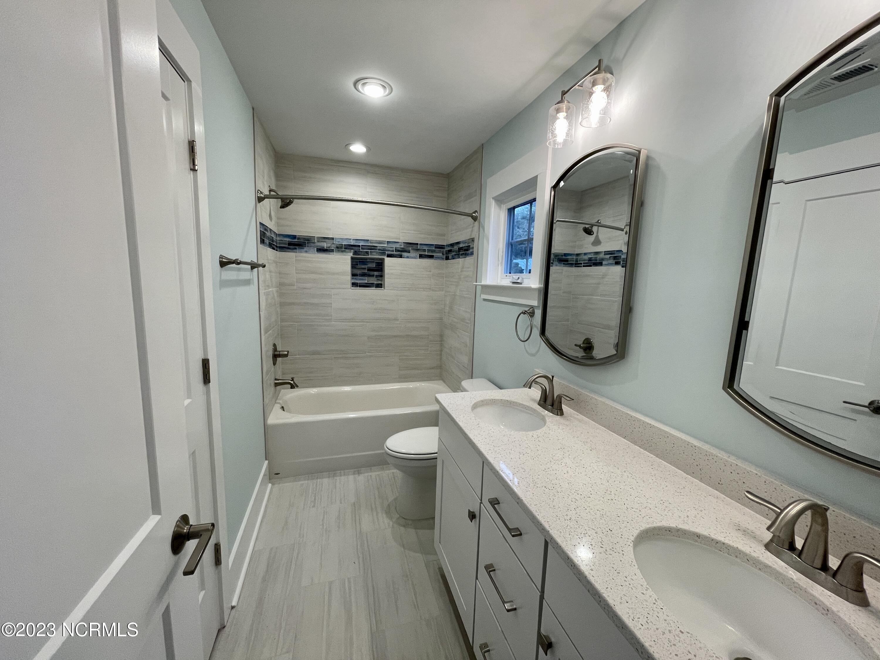 1038 Fort Fisher Boulevard S Unit B