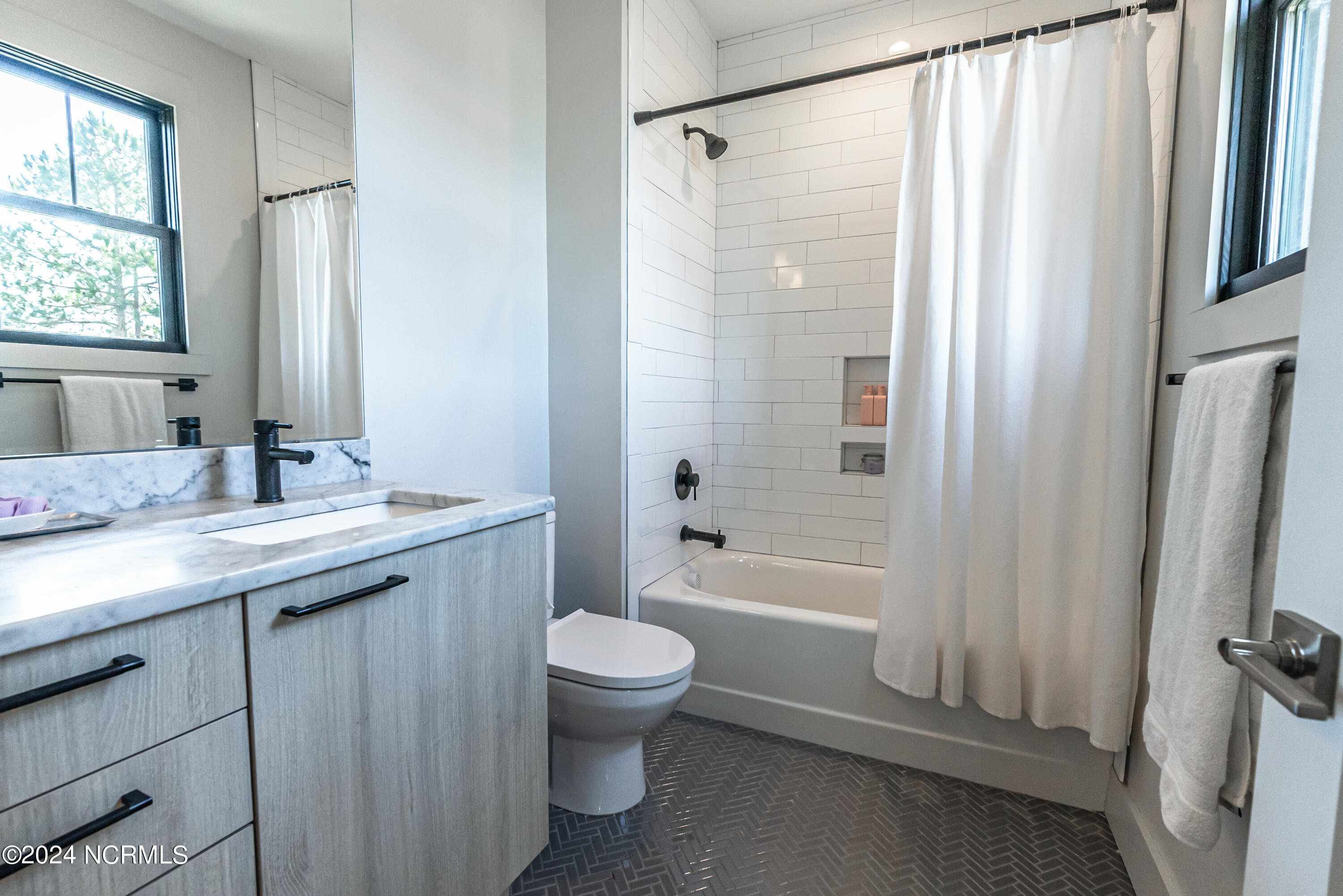 924 Baldwin Park Drive