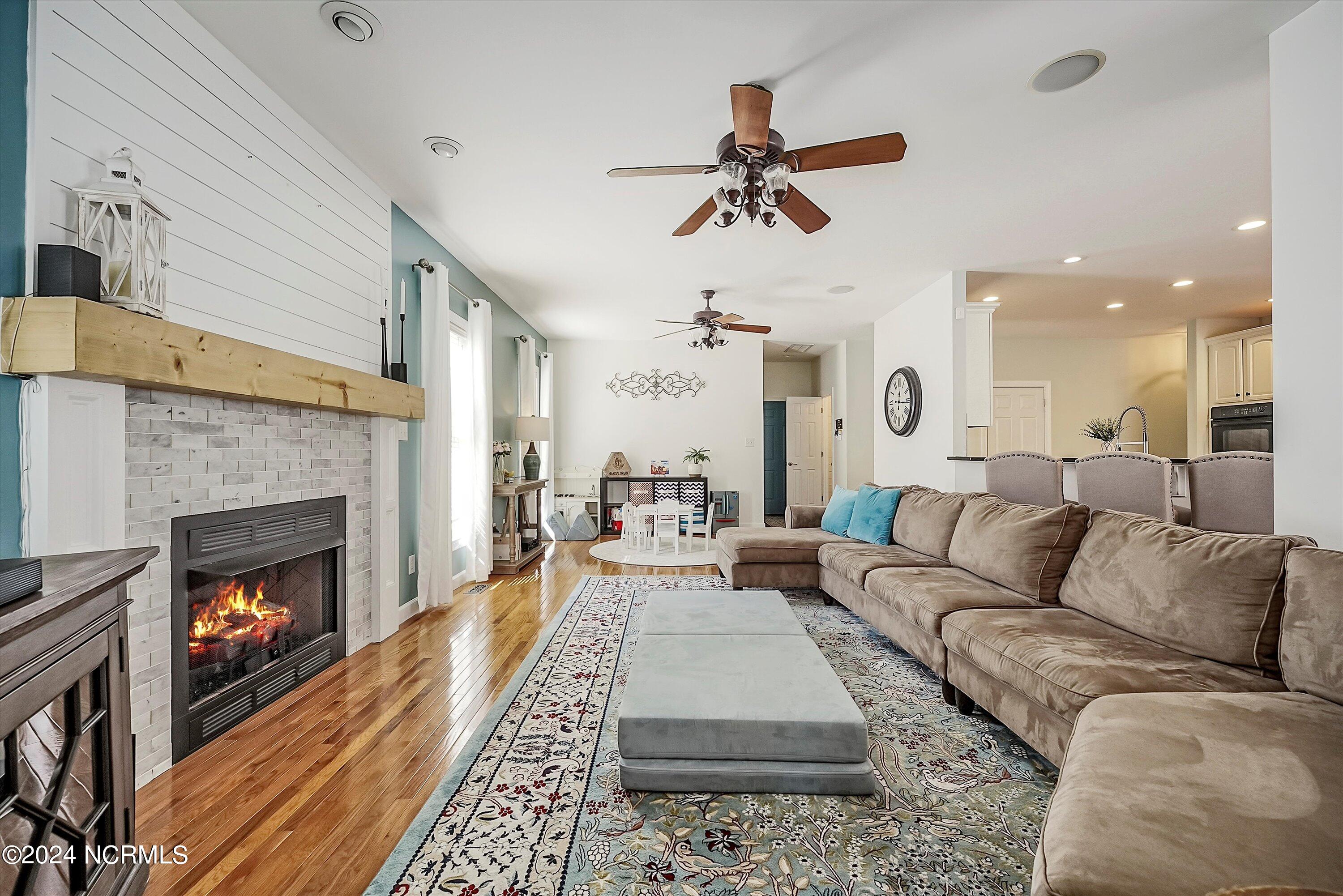 201 Golf Terrace Court