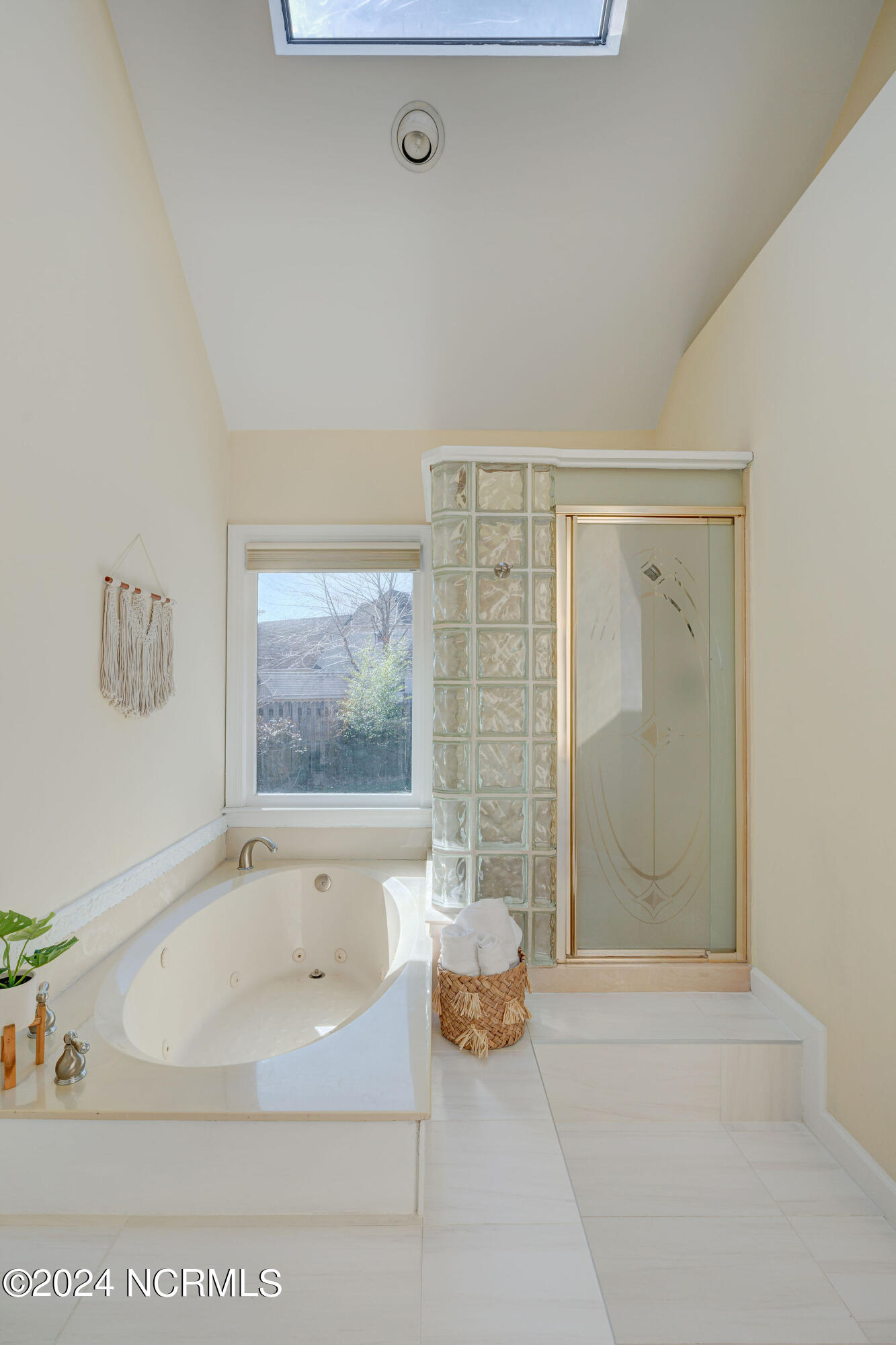 3100 Hunt Cliff Court