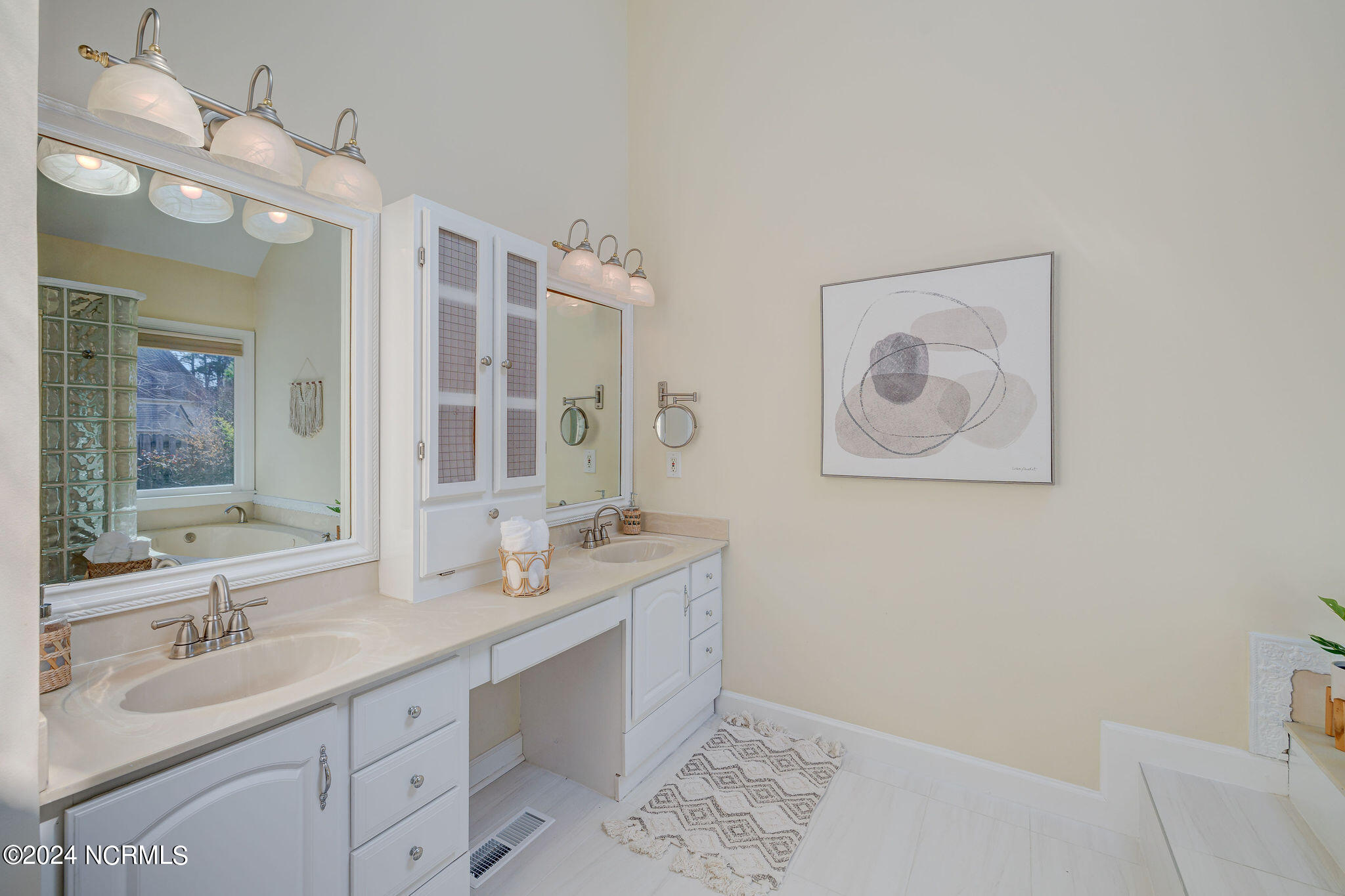 3100 Hunt Cliff Court