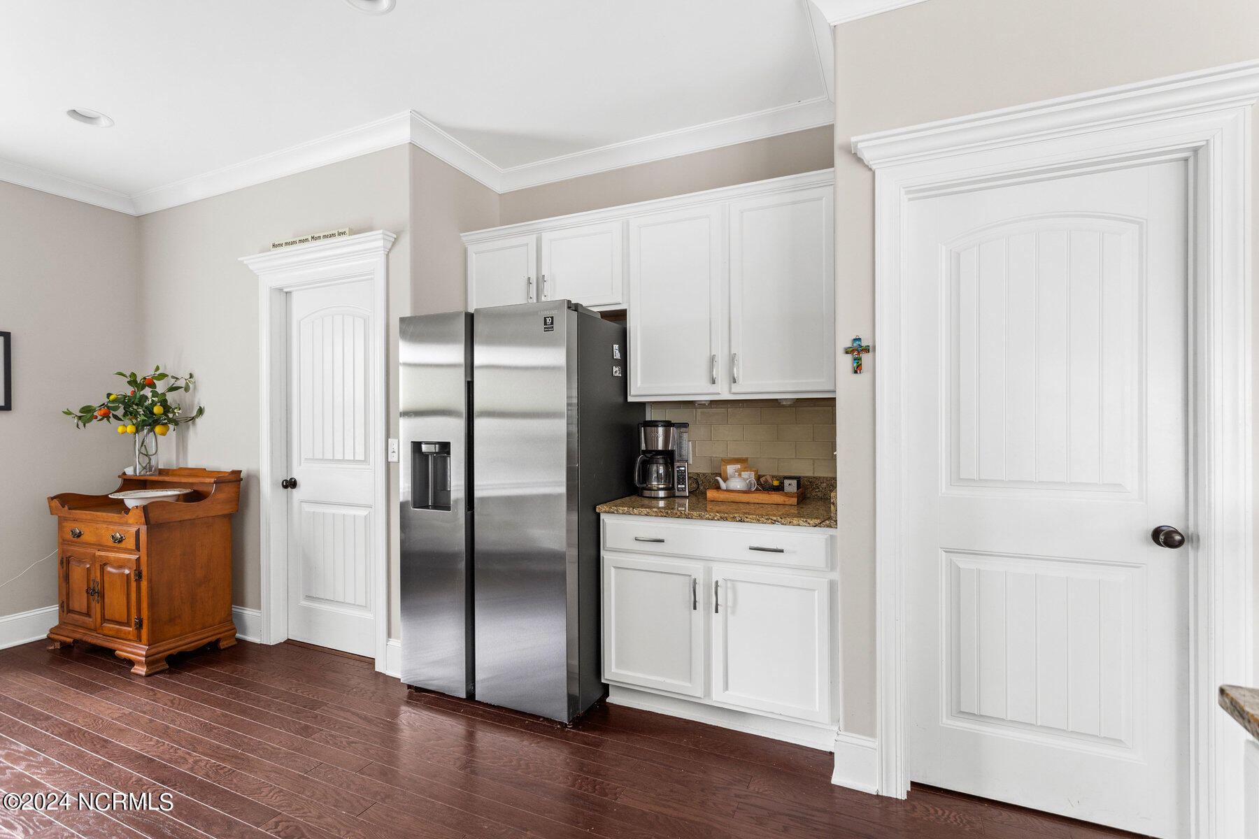 4906 Glennburn Court