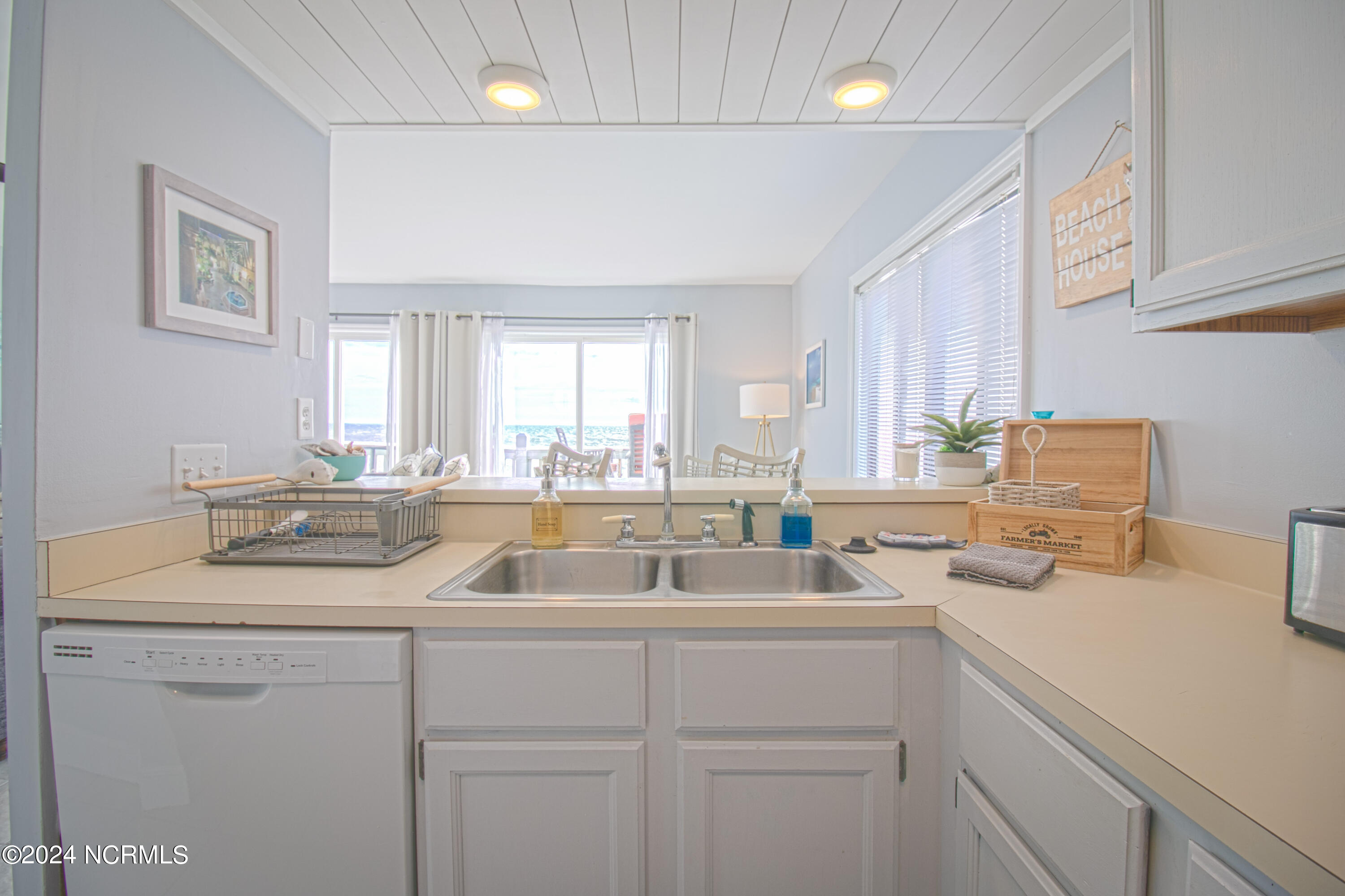 1518 Carolina Beach Avenue N D-12