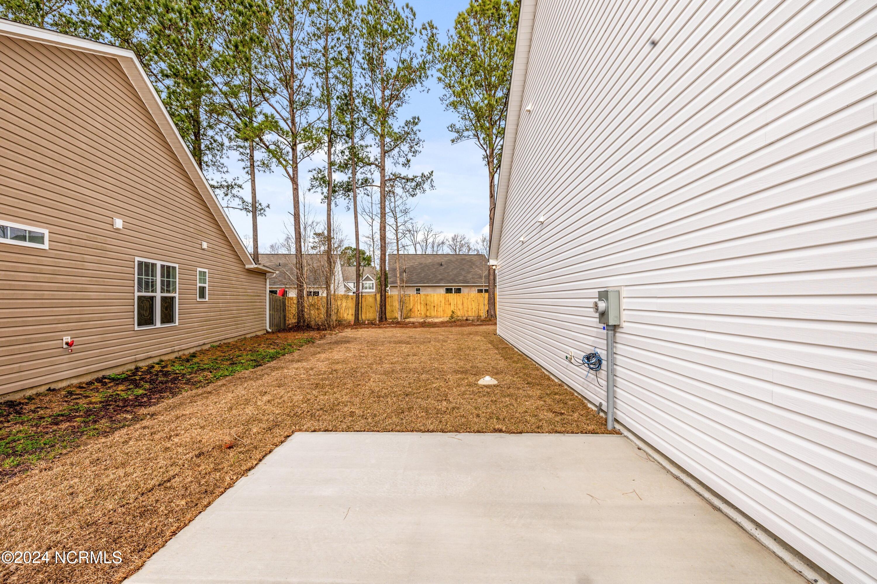 913 Edna Fields Drive