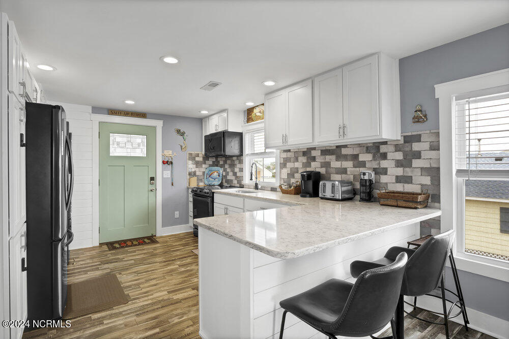 802 Carolina Beach Avenue S