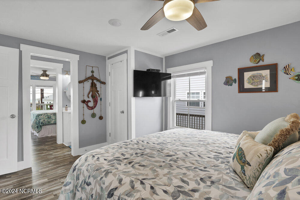 802 Carolina Beach Avenue S