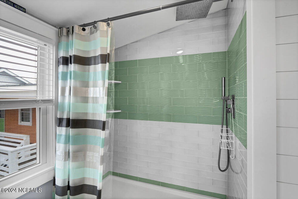 802 Carolina Beach Avenue S