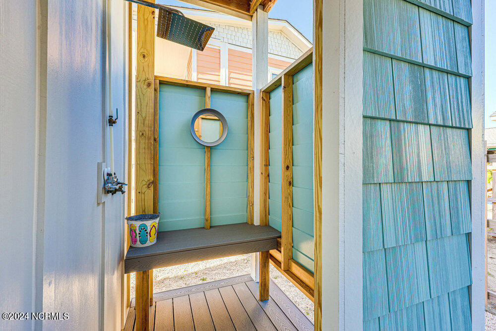 802 Carolina Beach Avenue S