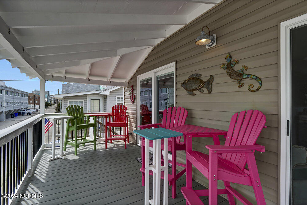 802 Carolina Beach Avenue S