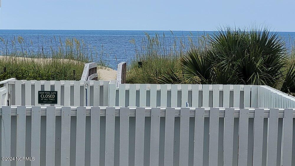 802 Carolina Beach Avenue S