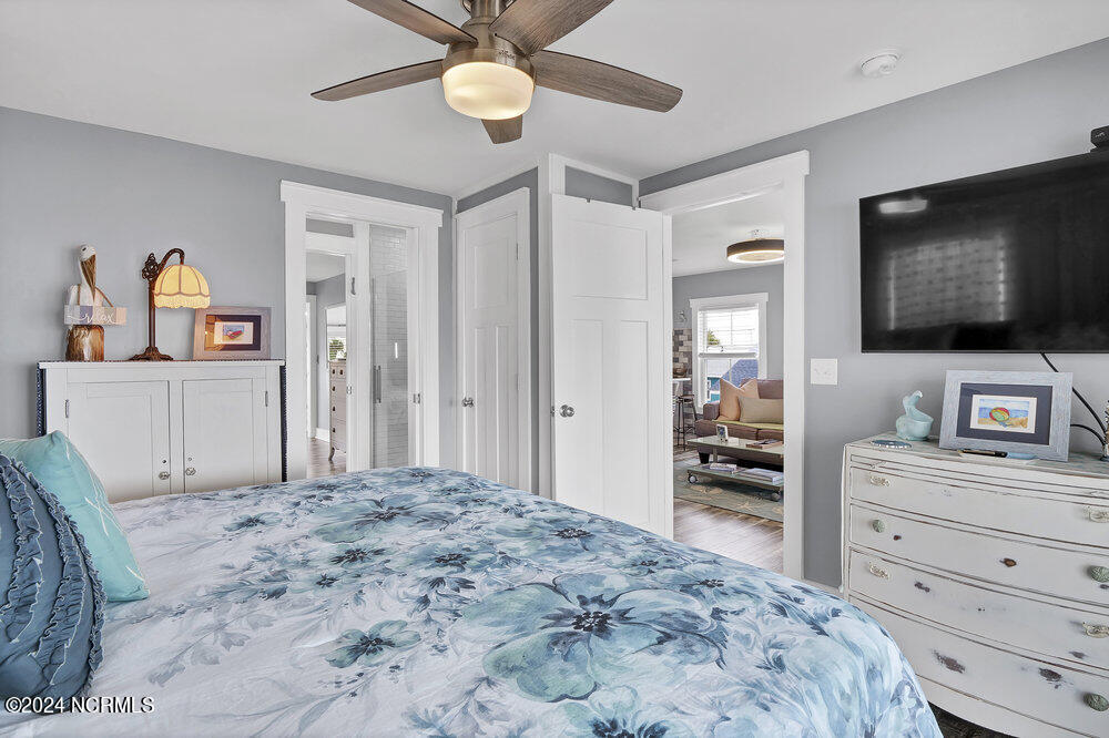 802 Carolina Beach Avenue S