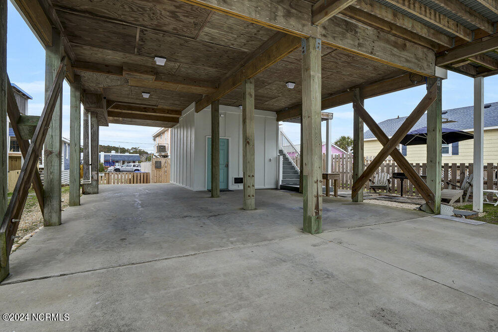 802 Carolina Beach Avenue S