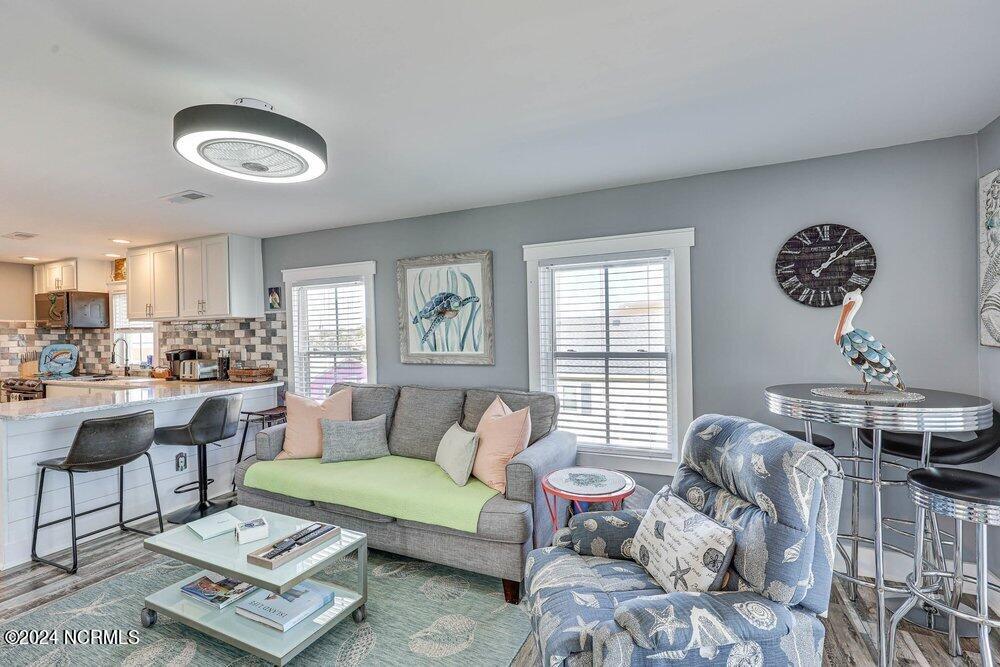 802 Carolina Beach Avenue S