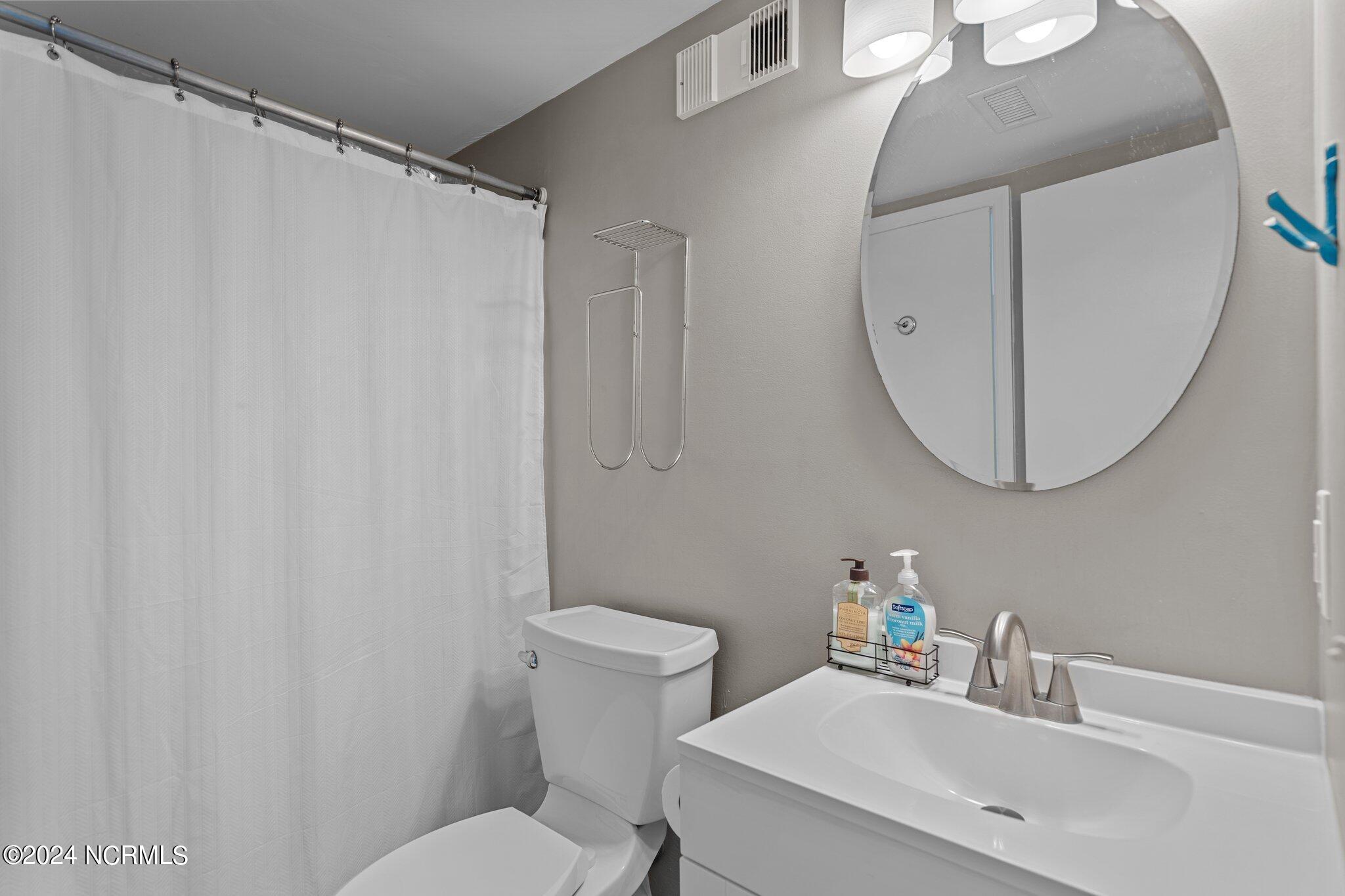 1801 Canal Drive, Unit B11