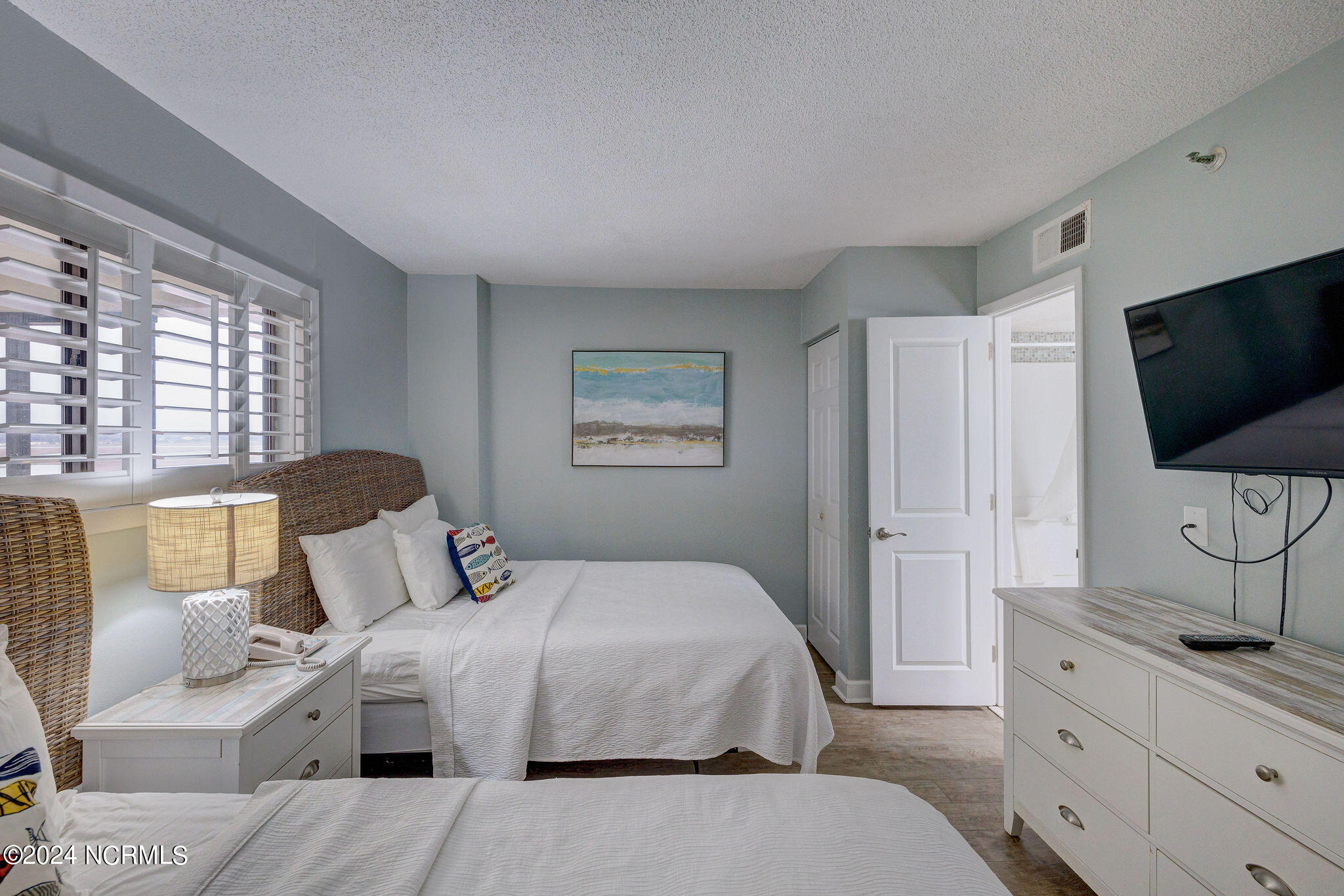 2700 N Lumina Avenue N Unit 410