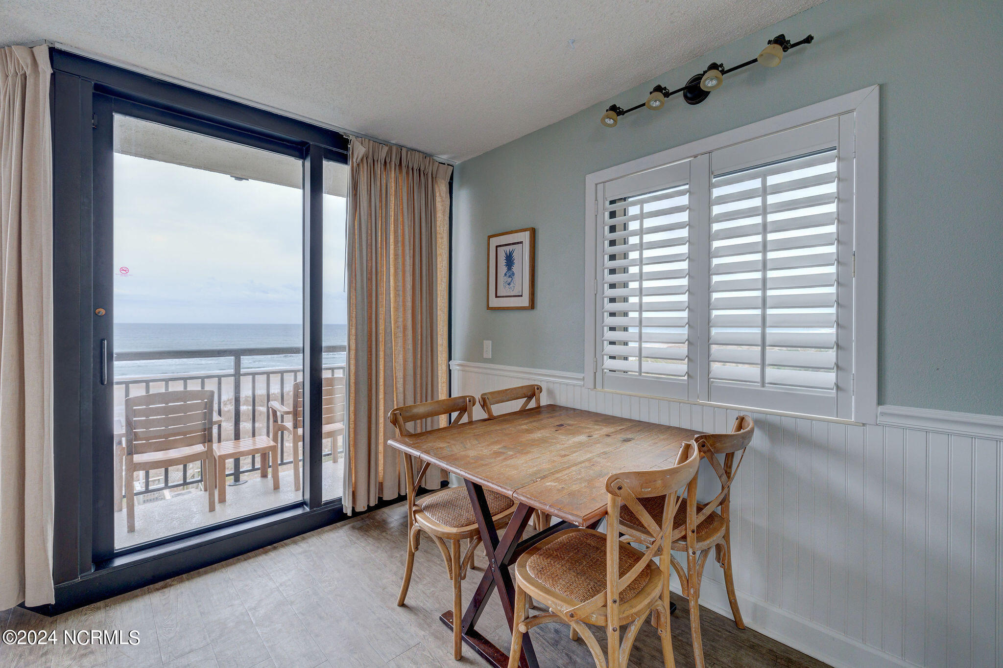 2700 N Lumina Avenue N Unit 410