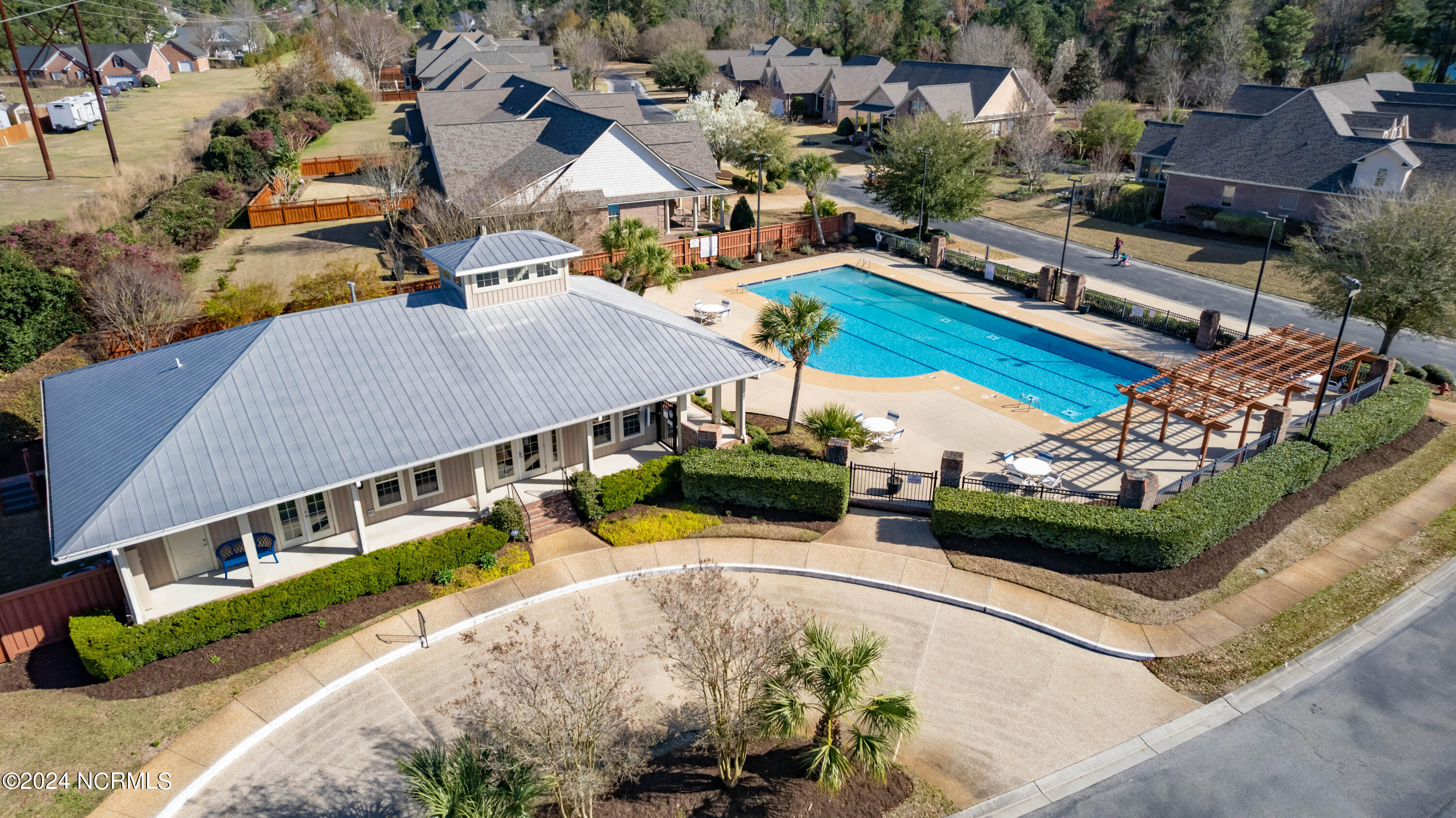 2613 Baypointe Cove