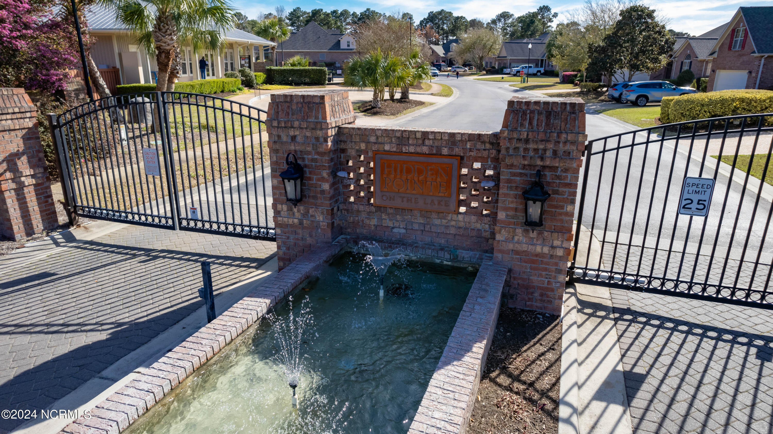 2613 Baypointe Cove